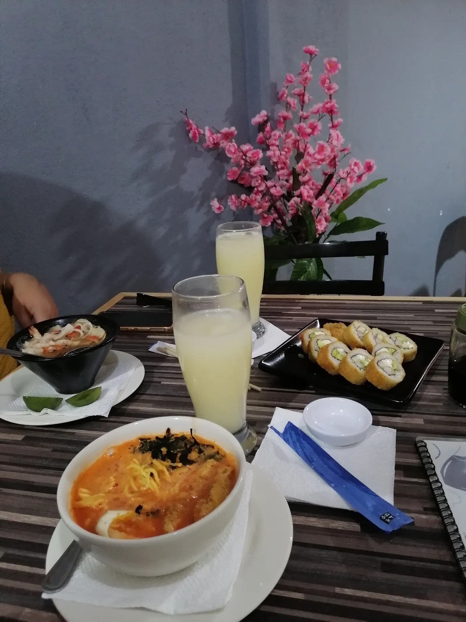 Temaki sushi image 4