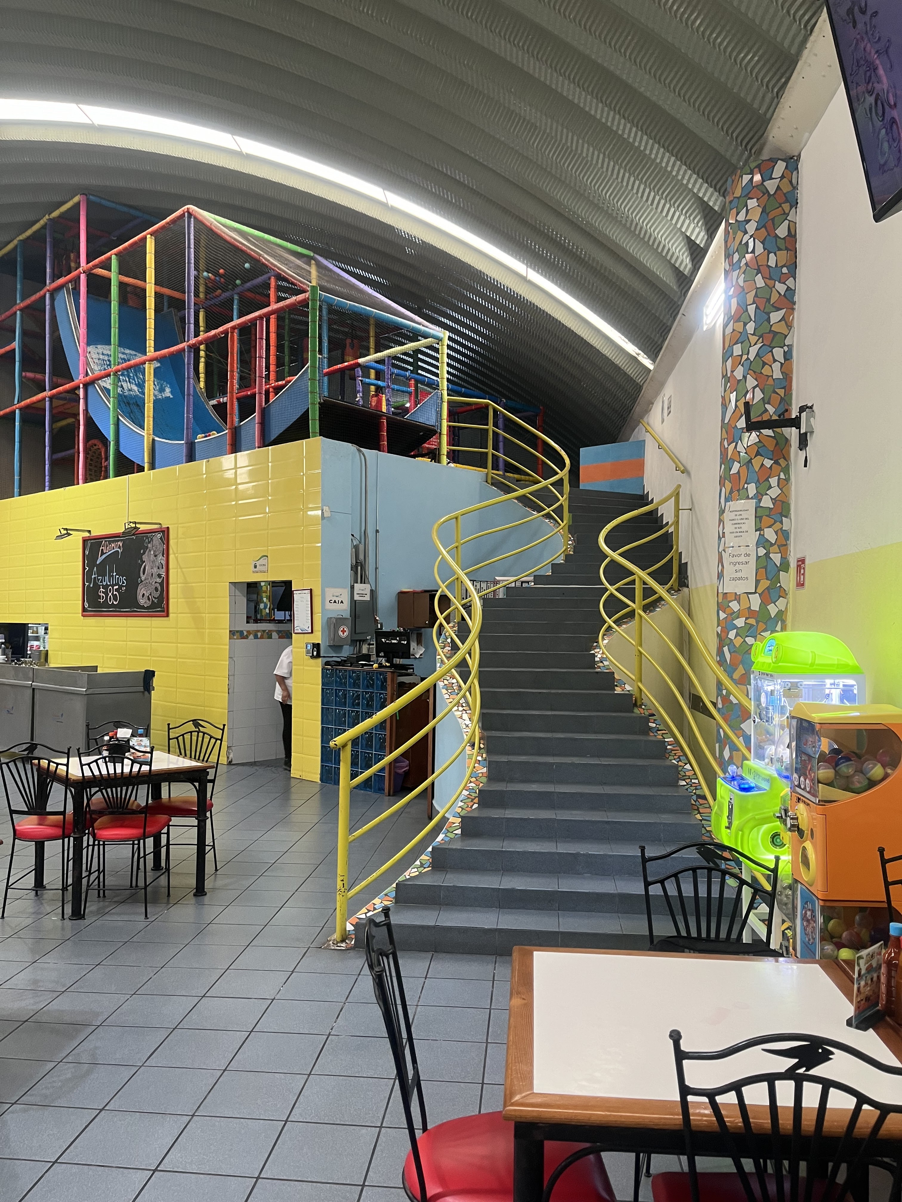 Aldamary (Sucursal Tulipanes) image 4