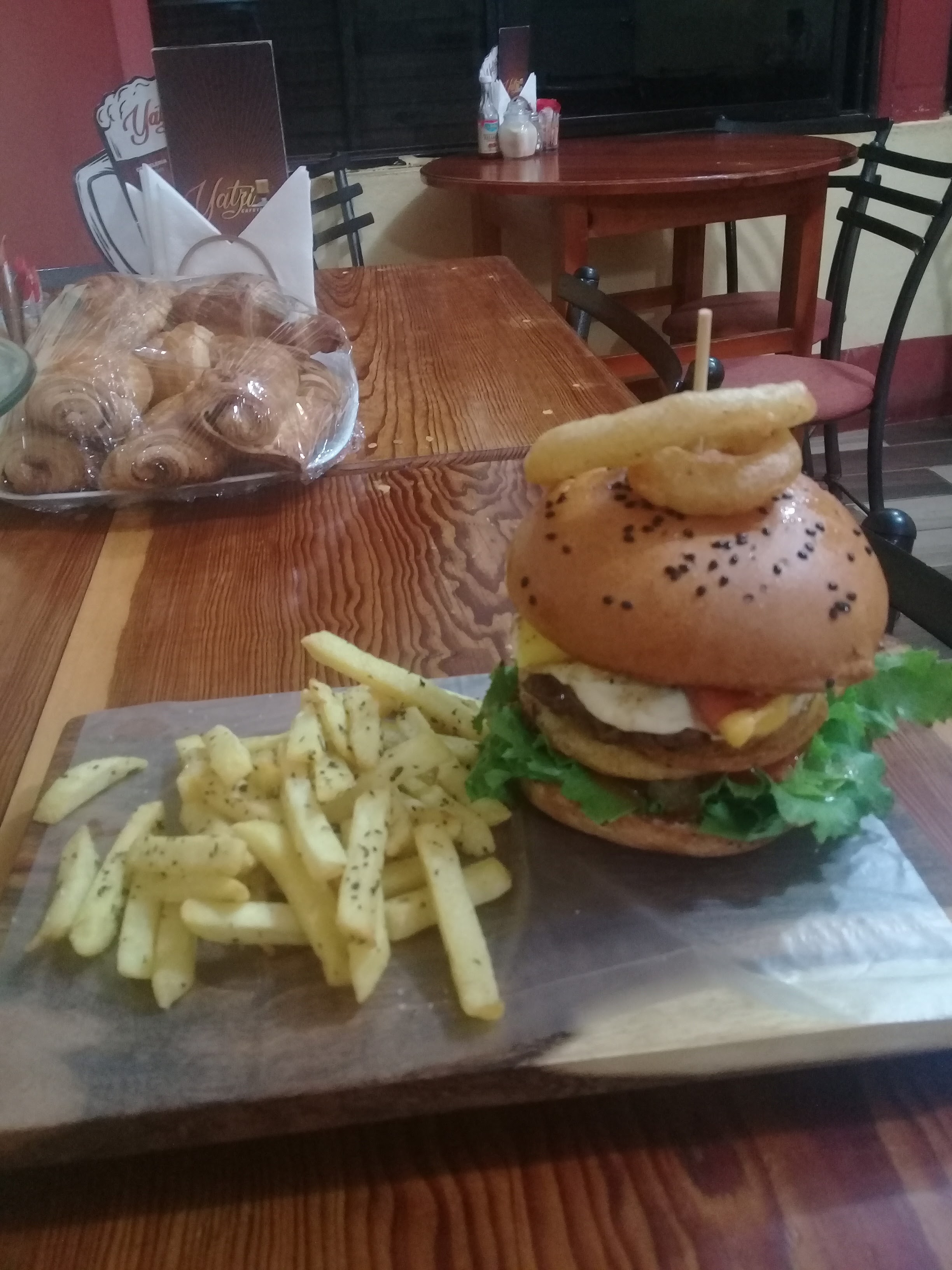 Yatzi Cafetería image 2