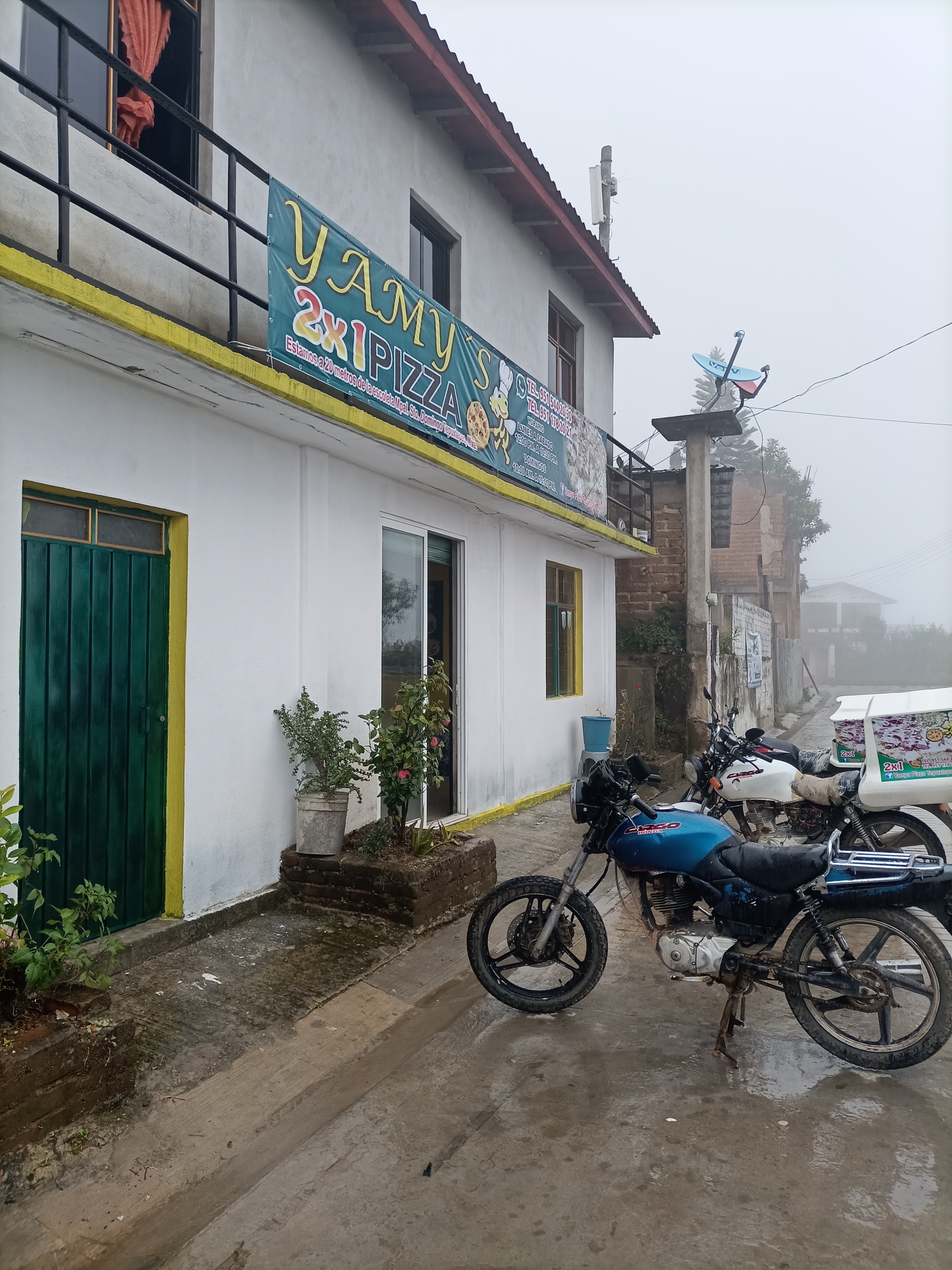 Yamy's pizza tepuxtepec mixe image 3