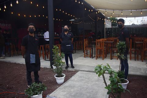Tekita Resta-Bar image 7