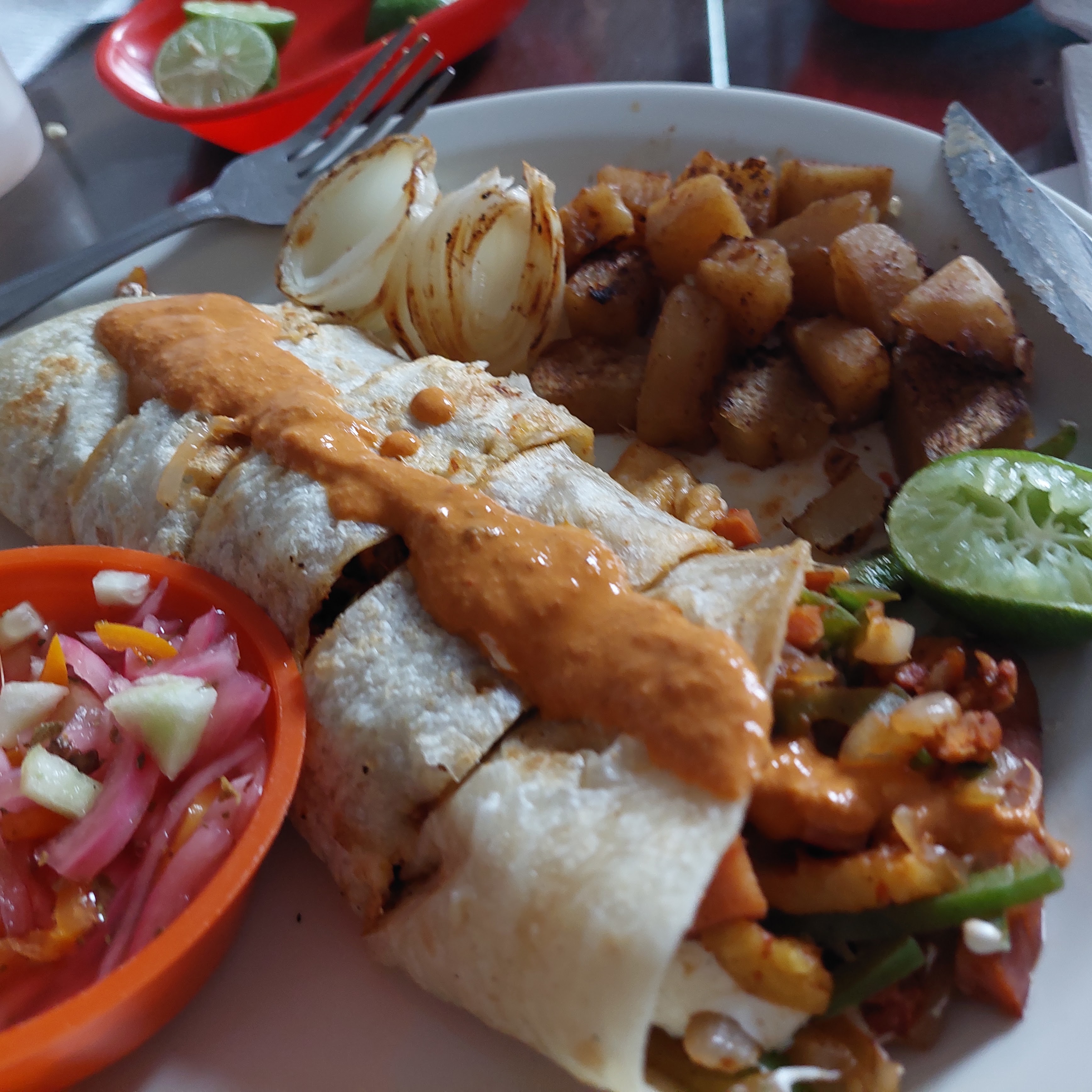 Super Tacos "Jojuuuuutla" image 5