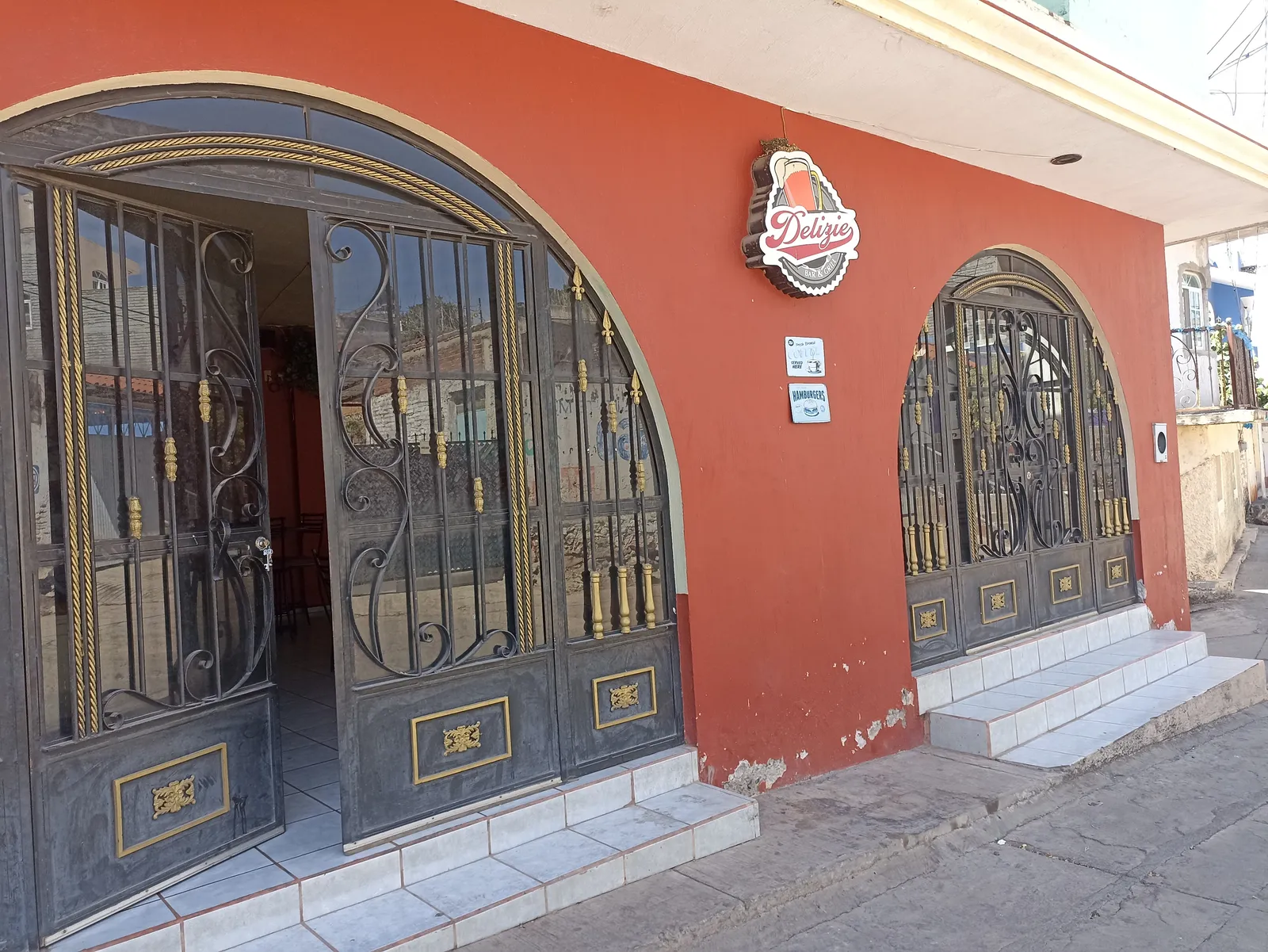 Delizie Bar & Grill image 1