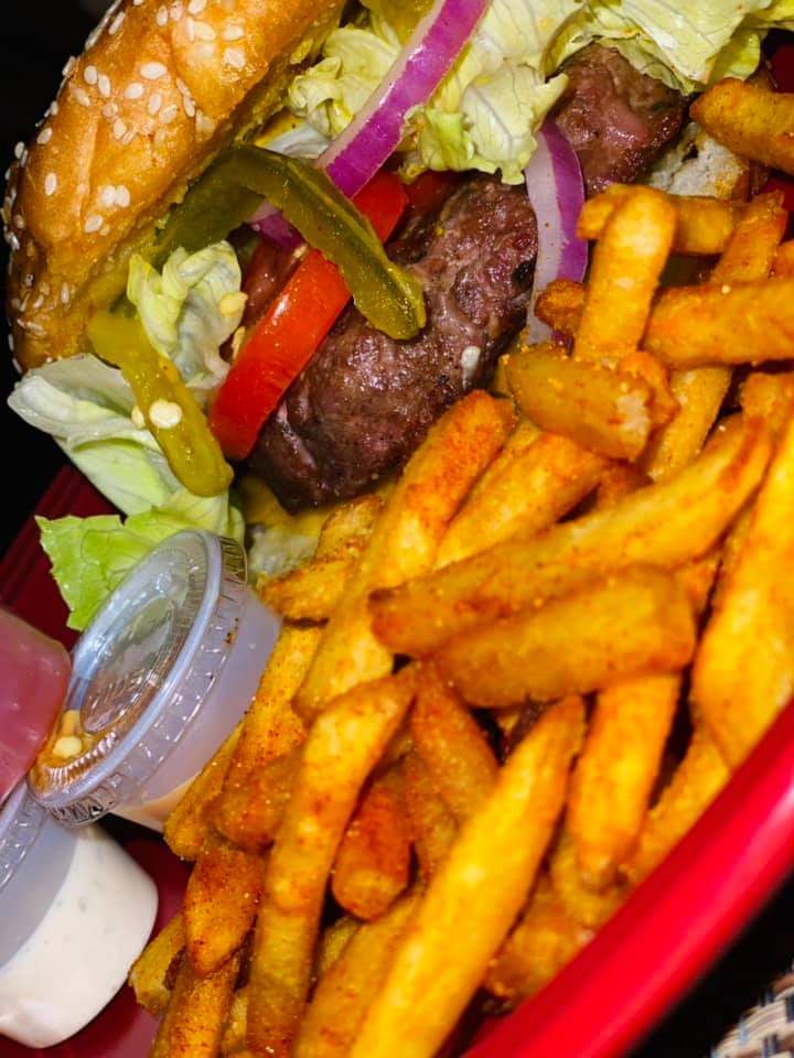 Burguer Street image 4