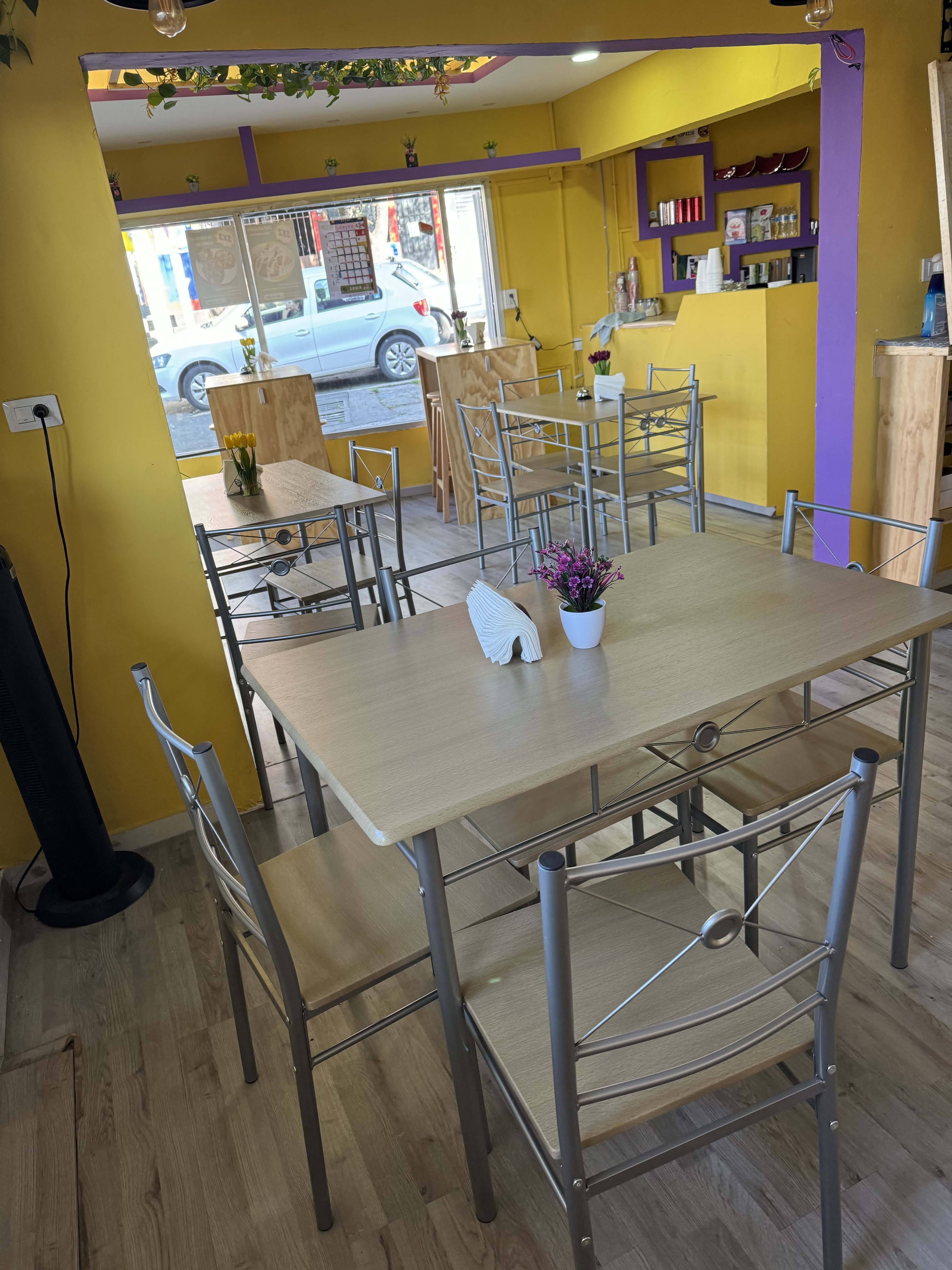 Huevissimo Restaurante image 1