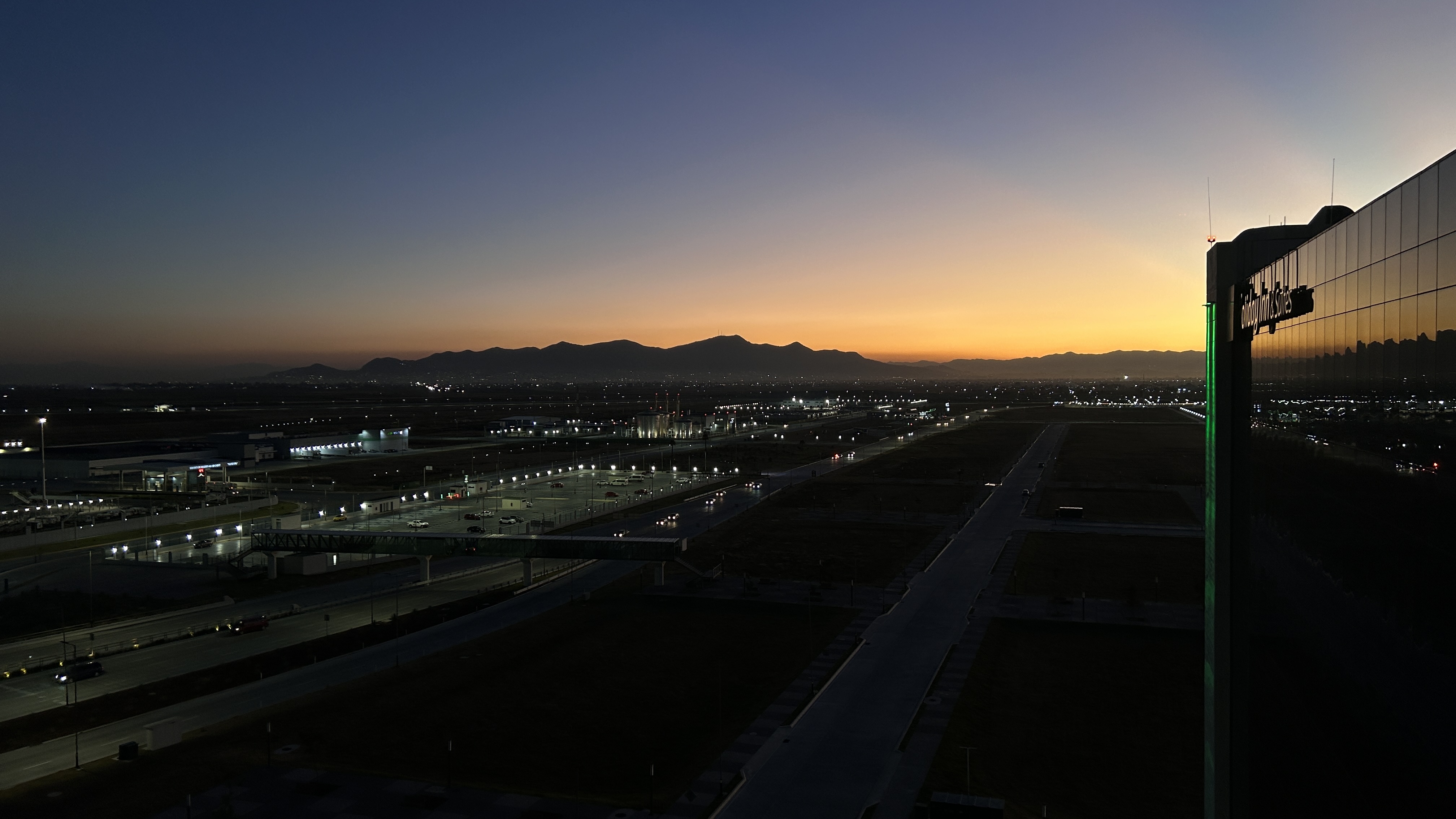 Los Artesanos image 3