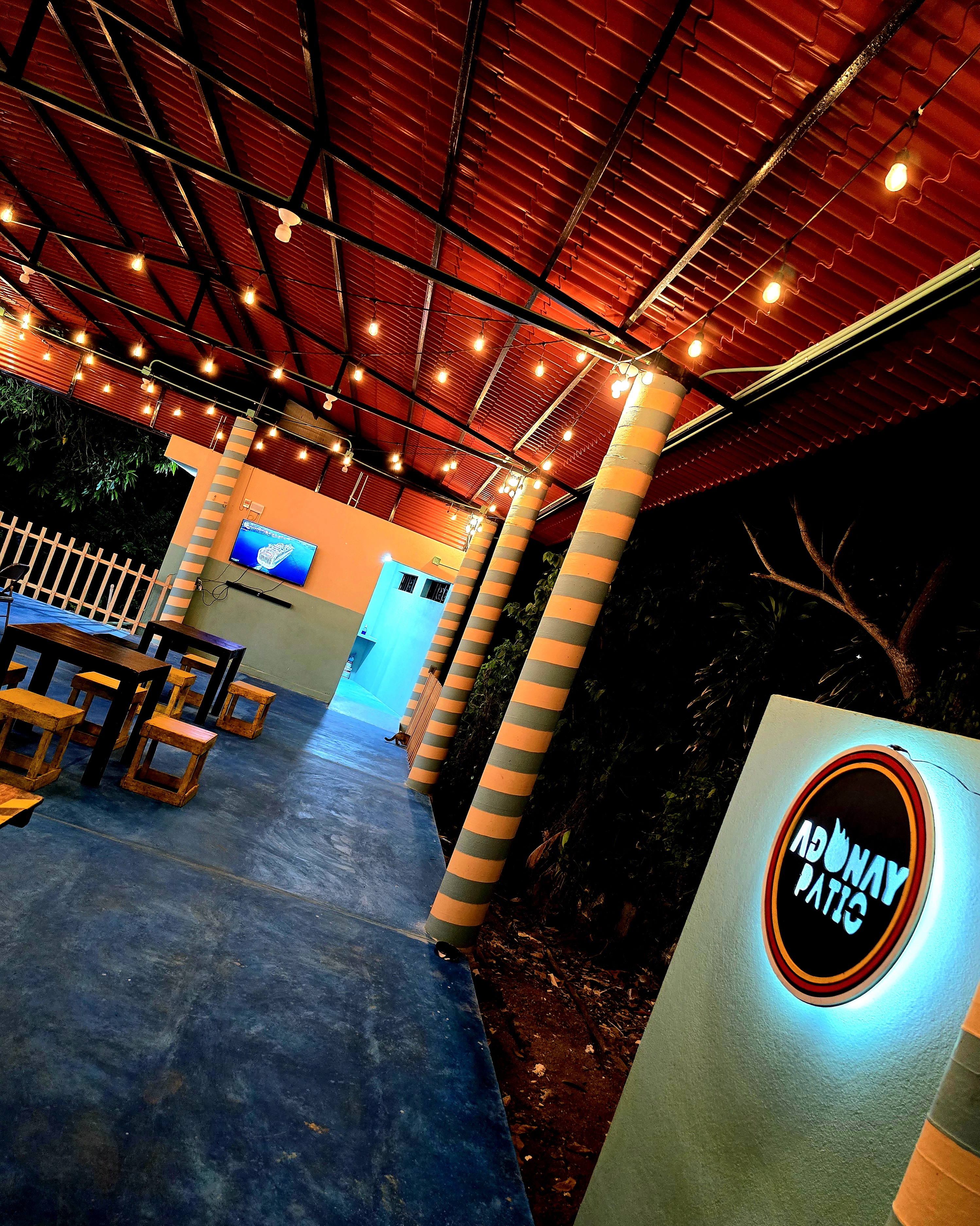 Adonay Patio image 3