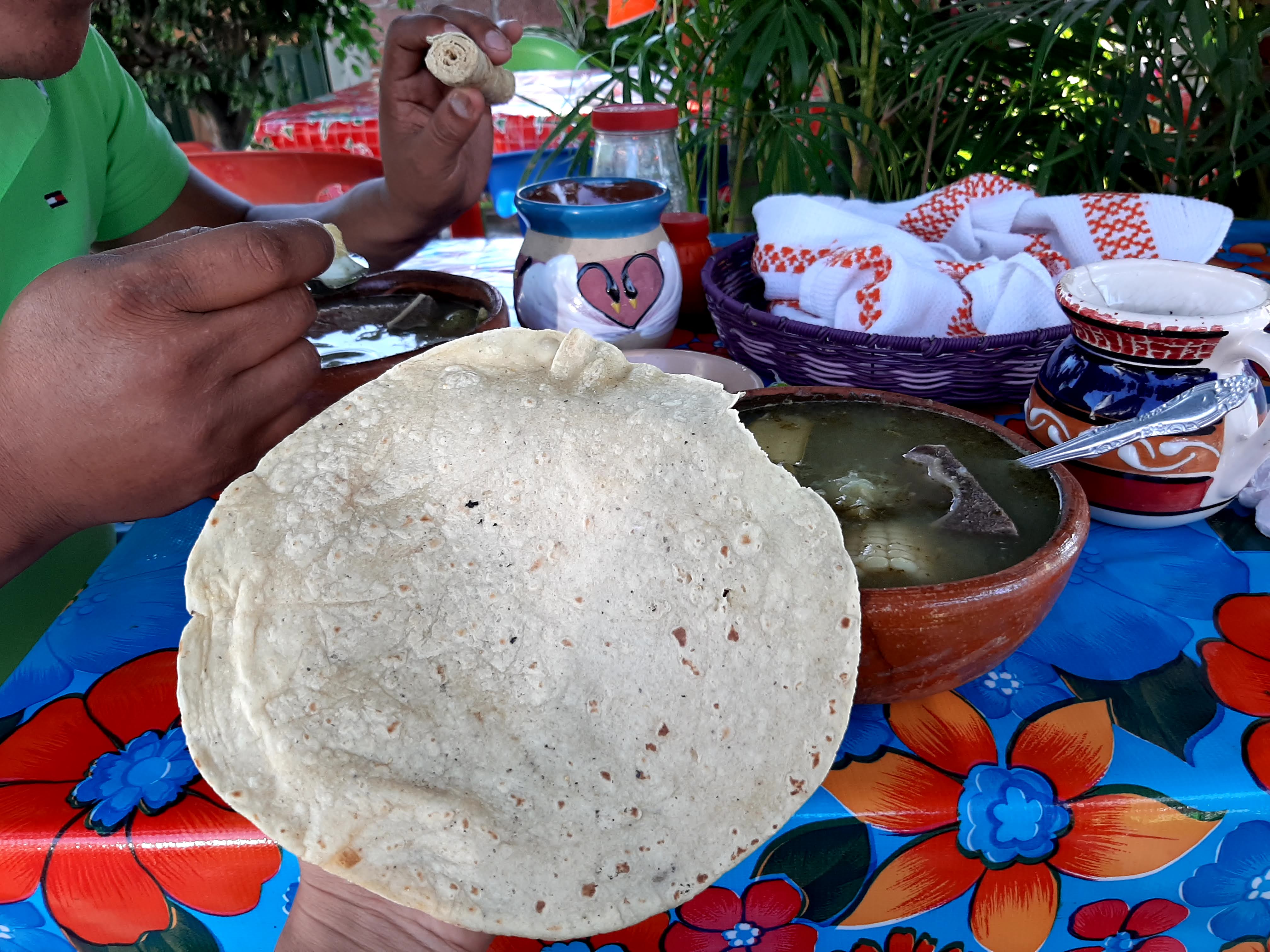 El Tlacoyo loco "las manitas" image 4