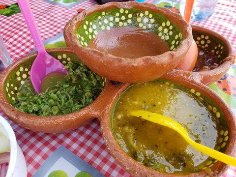 El Tlacoyo loco "las manitas" image 5