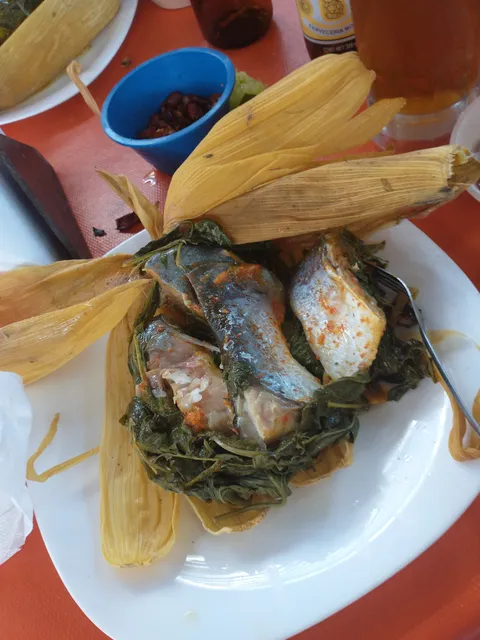 Los Gueros - Marisqueria - image 1