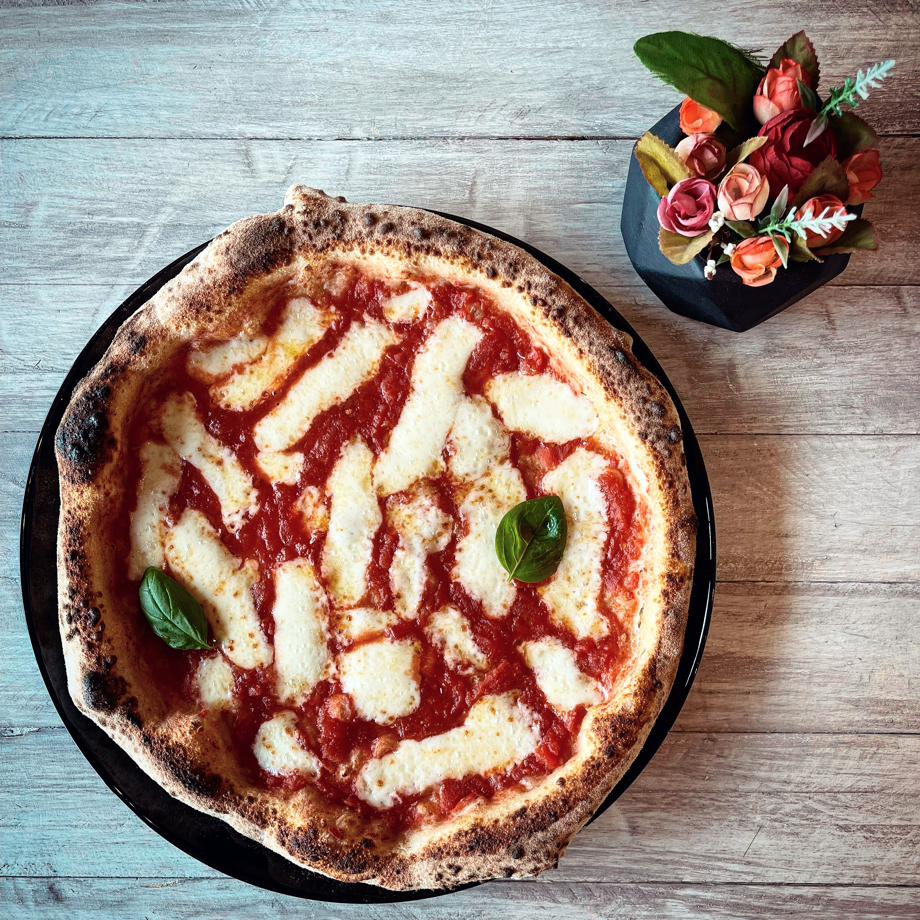 Pizzería “Nuvola” image 1