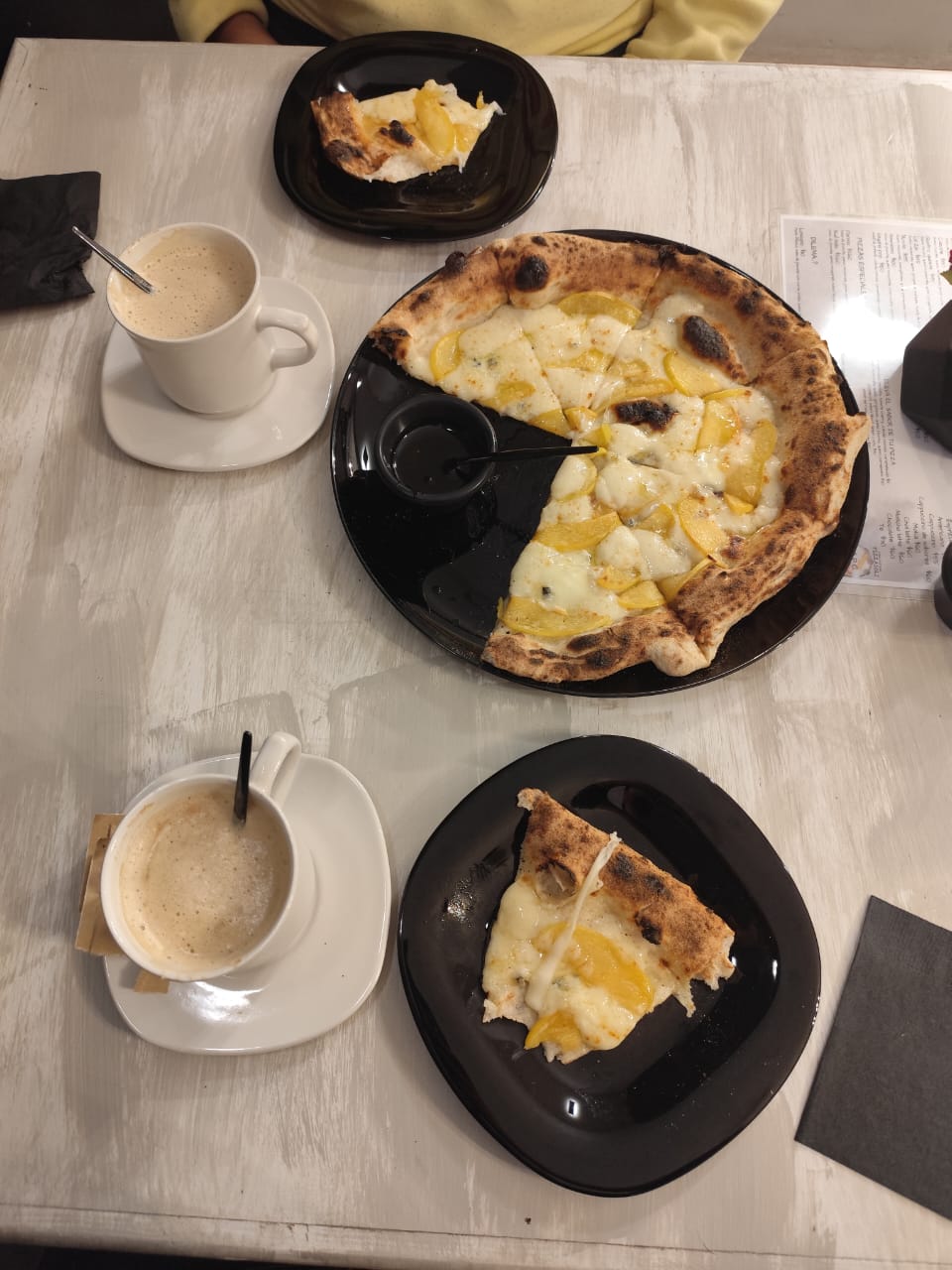 Pizzería “Nuvola” image 9