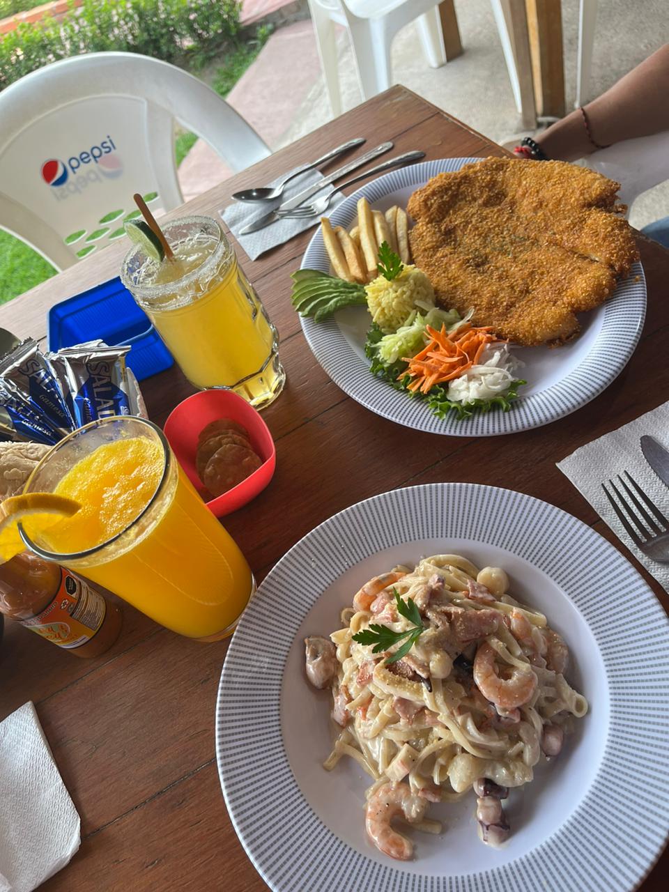 Marisquería Hunter Fish image 3