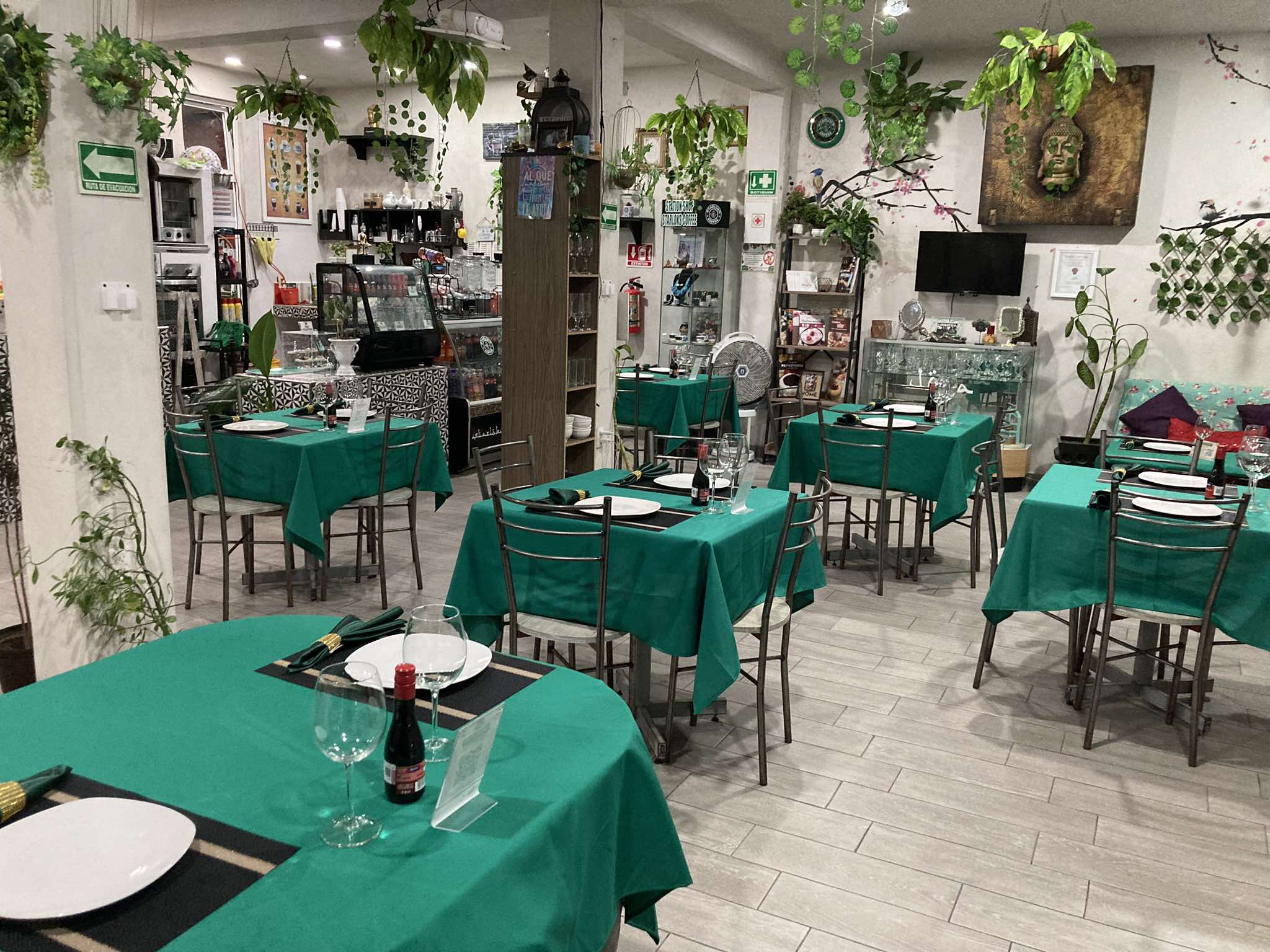 Starloks Coffee & Bistró image 1