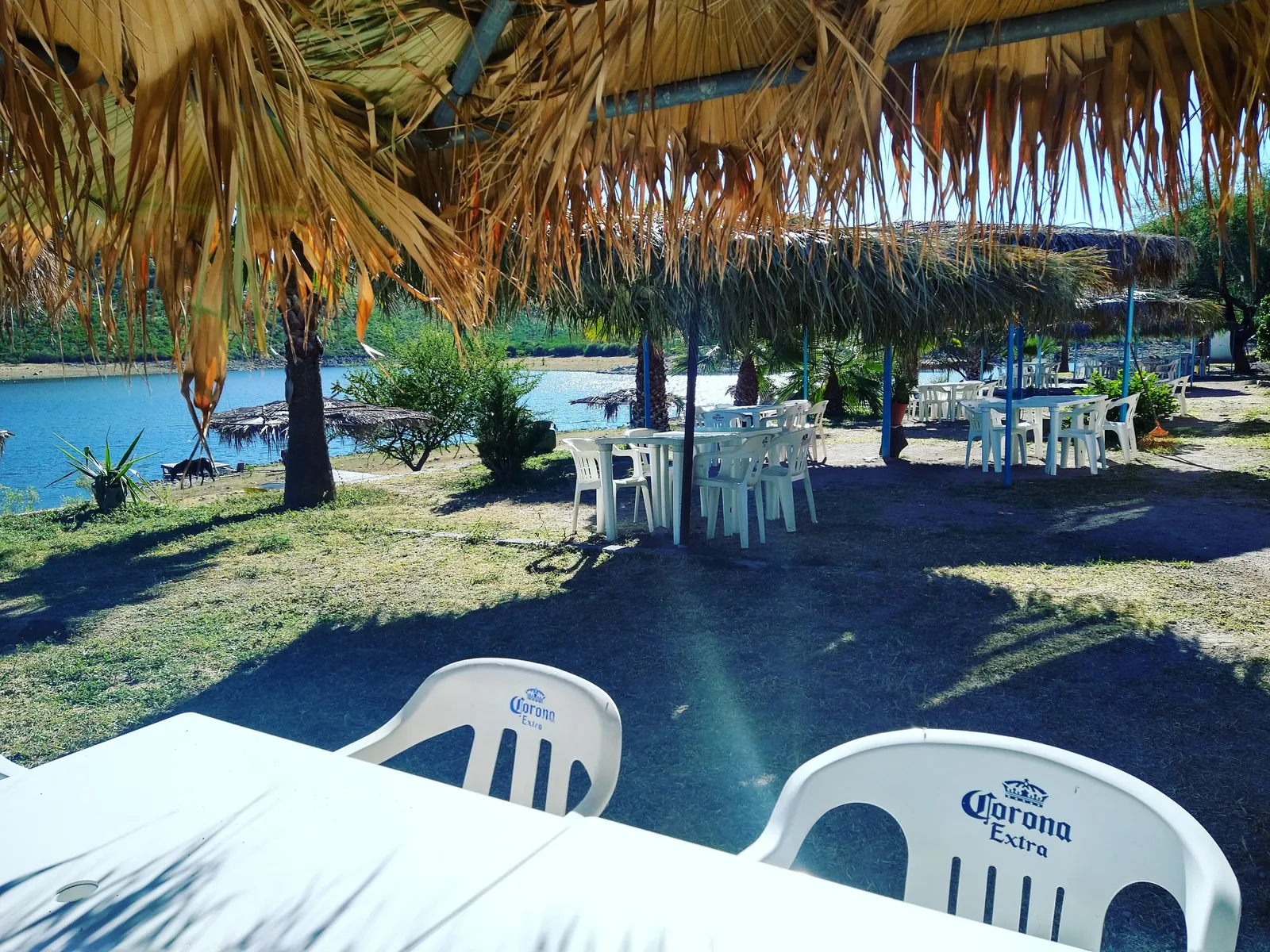 Presa Colón-Restaurante-Turismo image 10