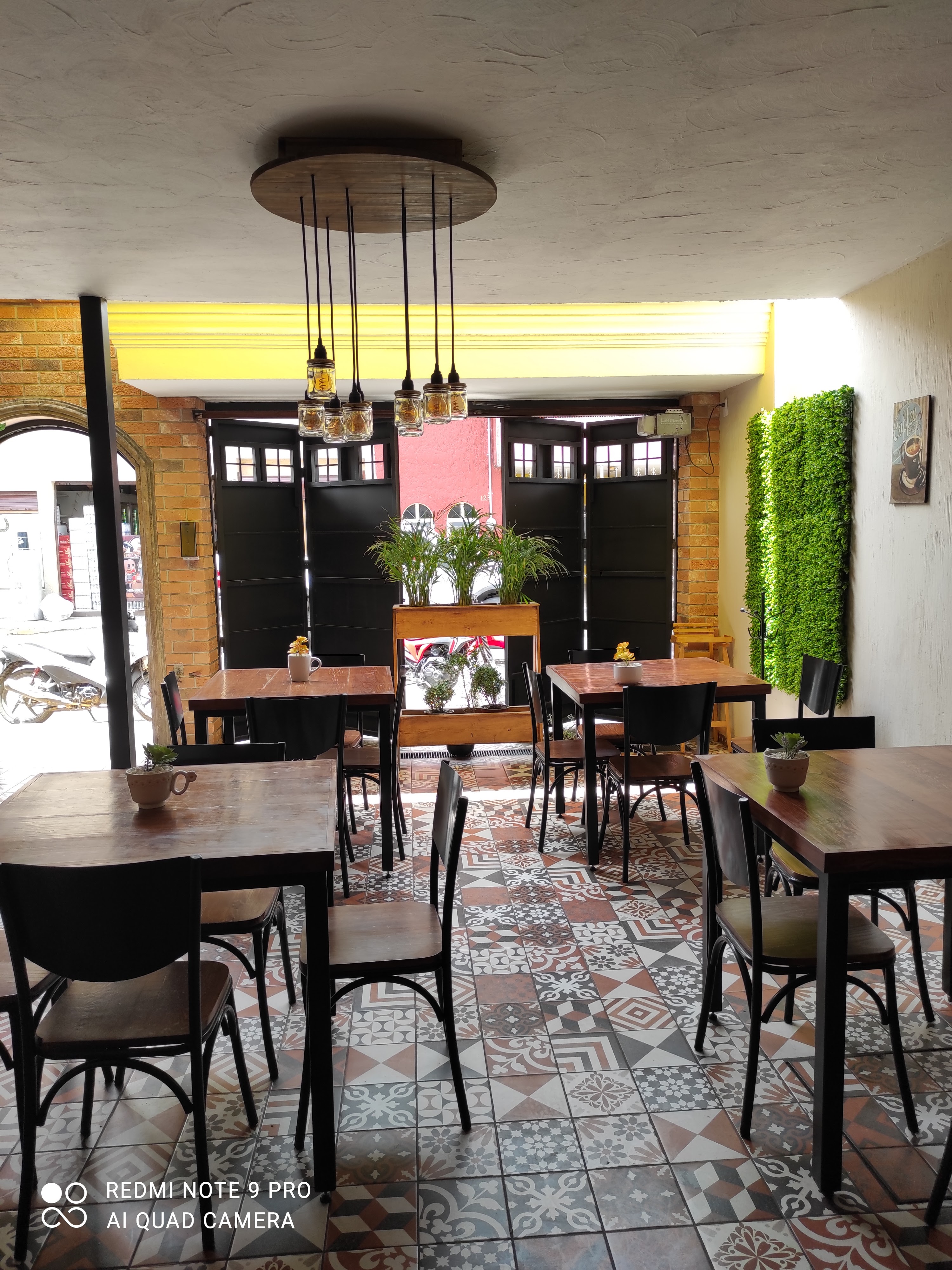 Waffle ZONE Tala image 1