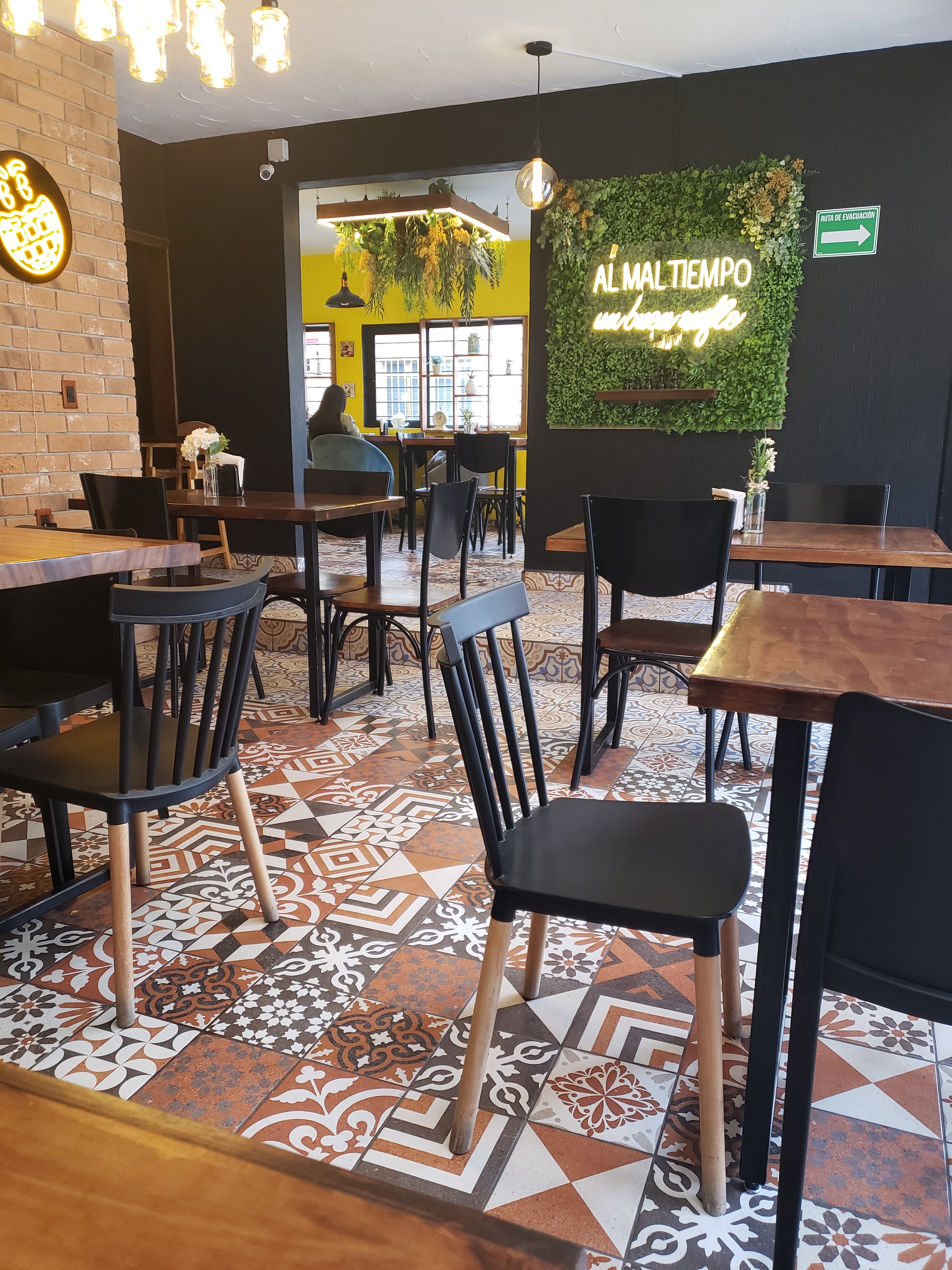 Waffle ZONE Tala image 6