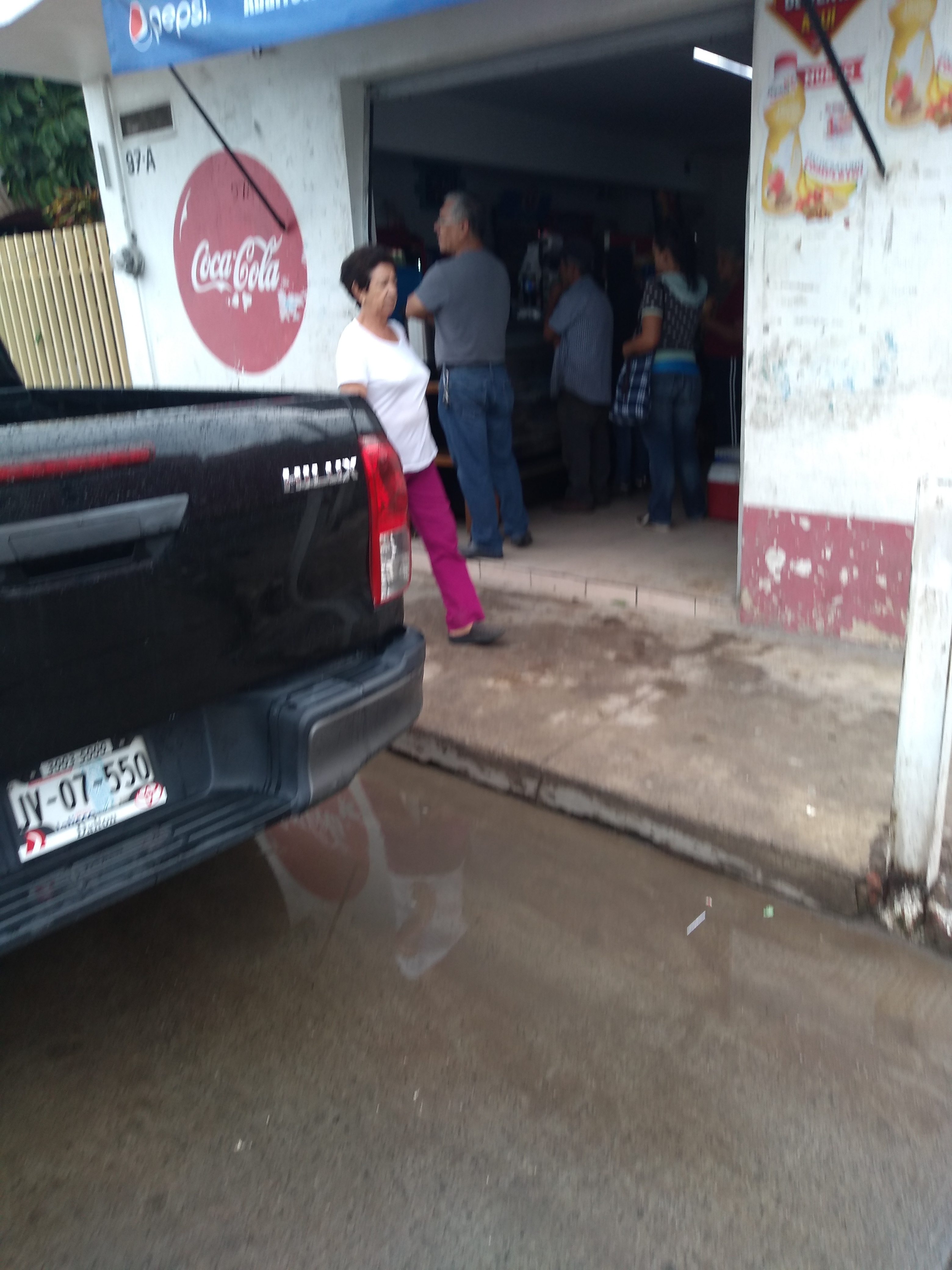 "Taqueria La Frontera" - De Lucre image 7