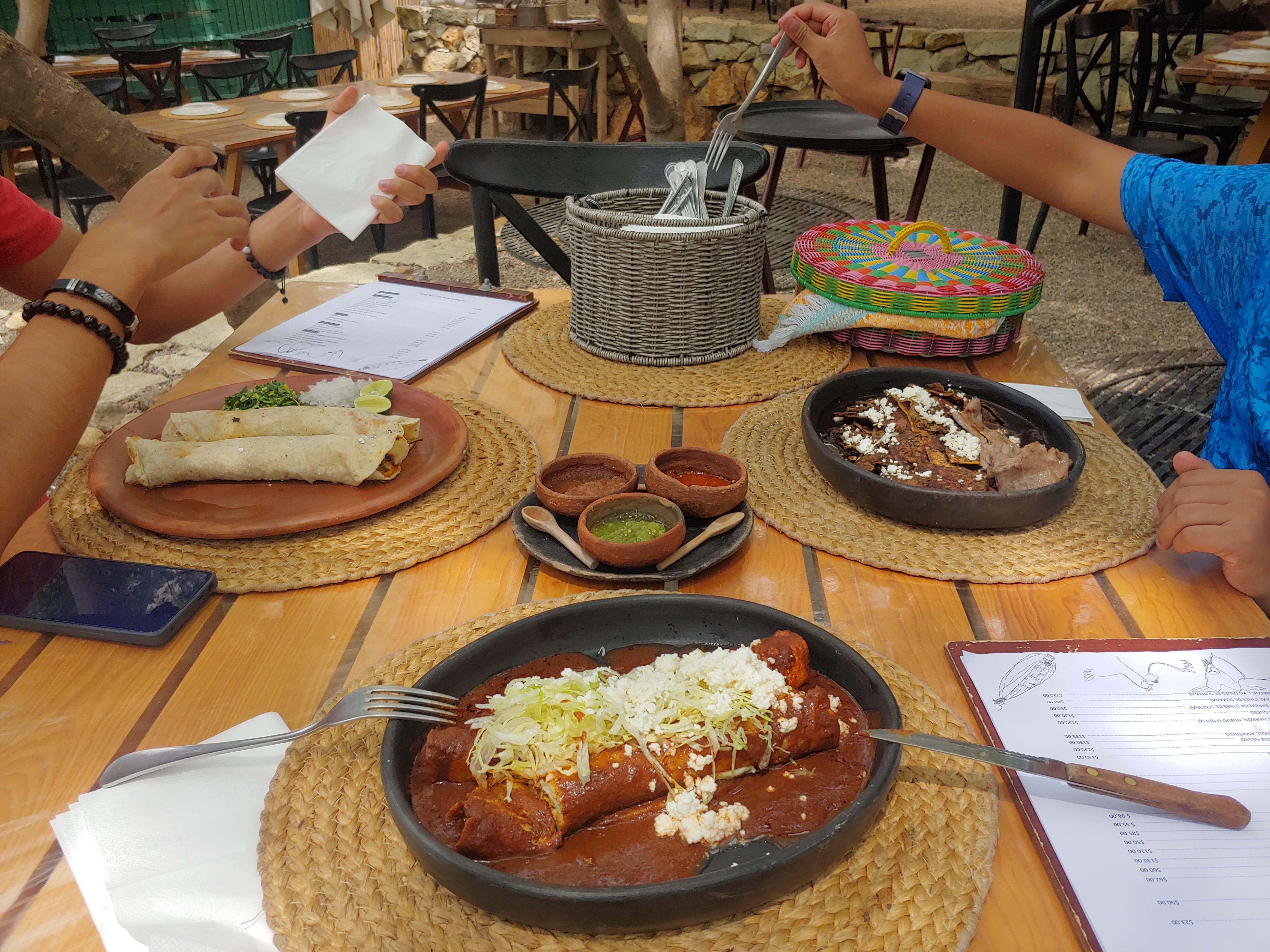 Entre Leños image 7