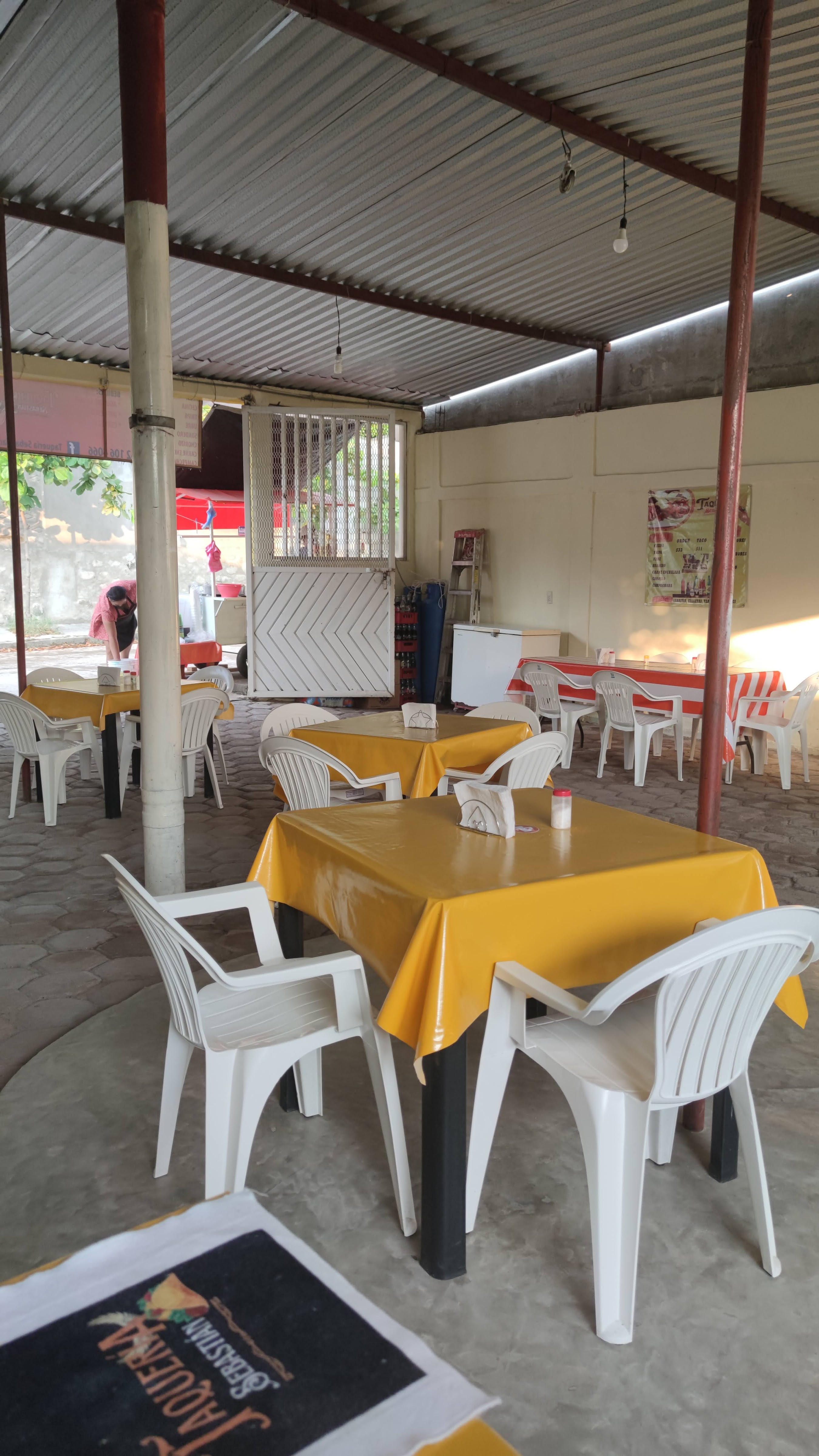 TAQUERIA SEBASTIÁN image 6