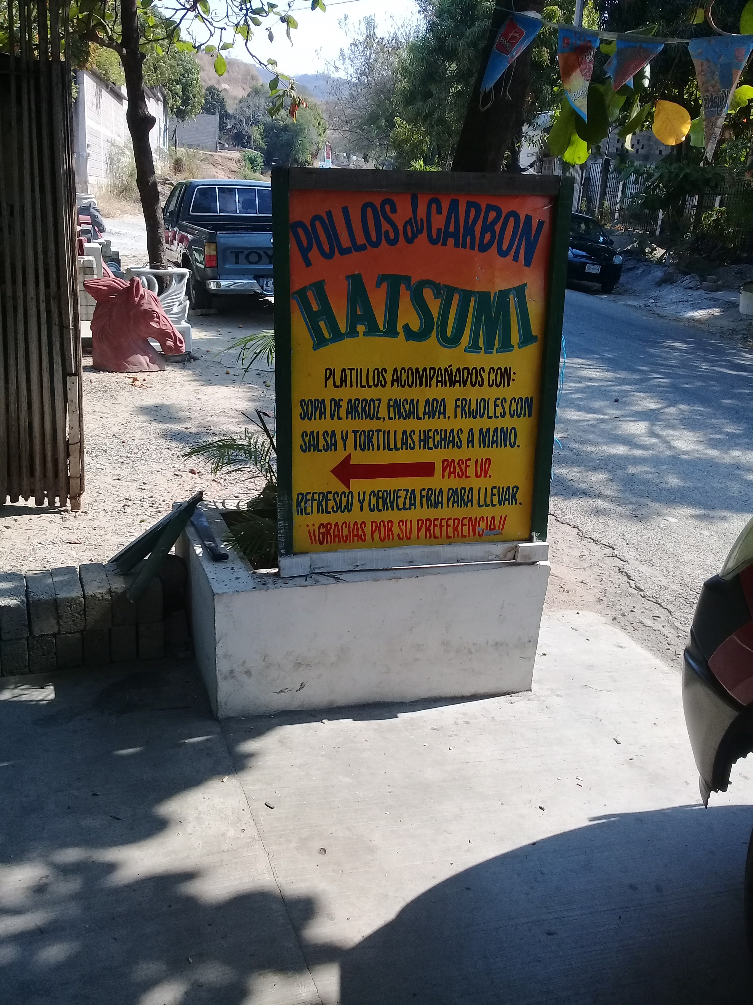 Pollos Asados Hatsumi image 1