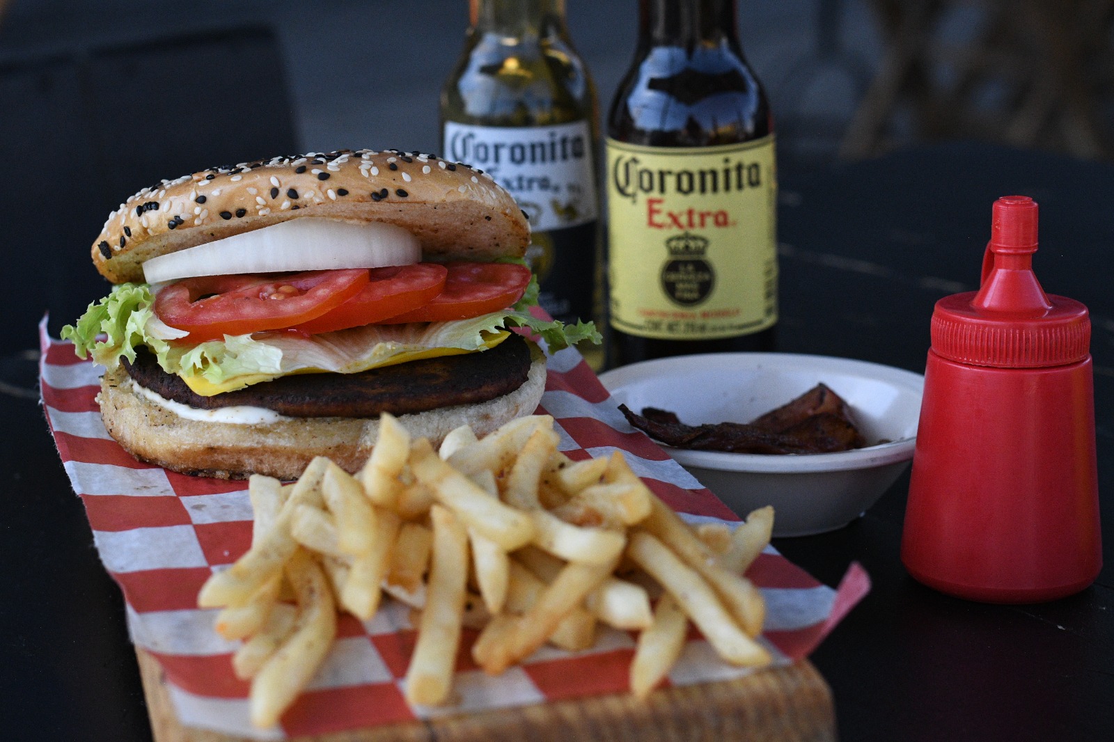 El Cheleadero Snacks & Beer image 1