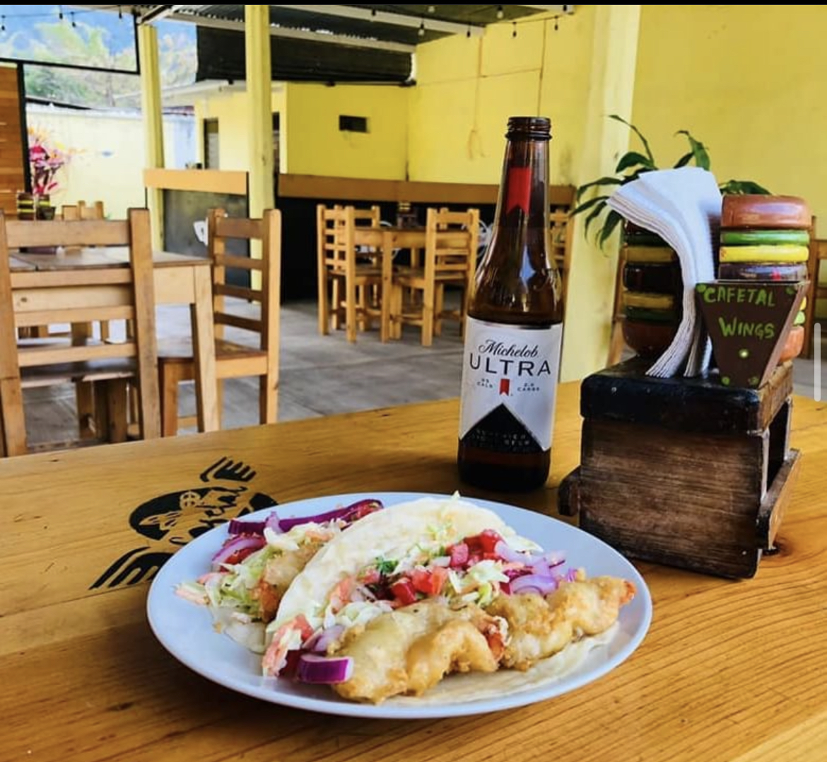 Cafetal Wings Paso Hondo image 2