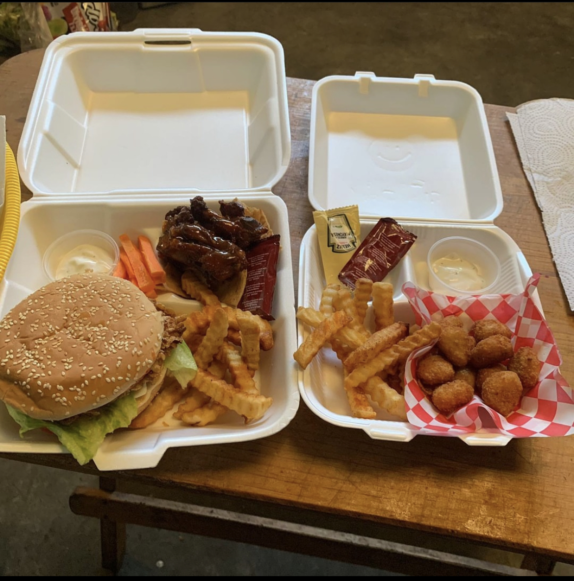 Cafetal Wings Paso Hondo image 3