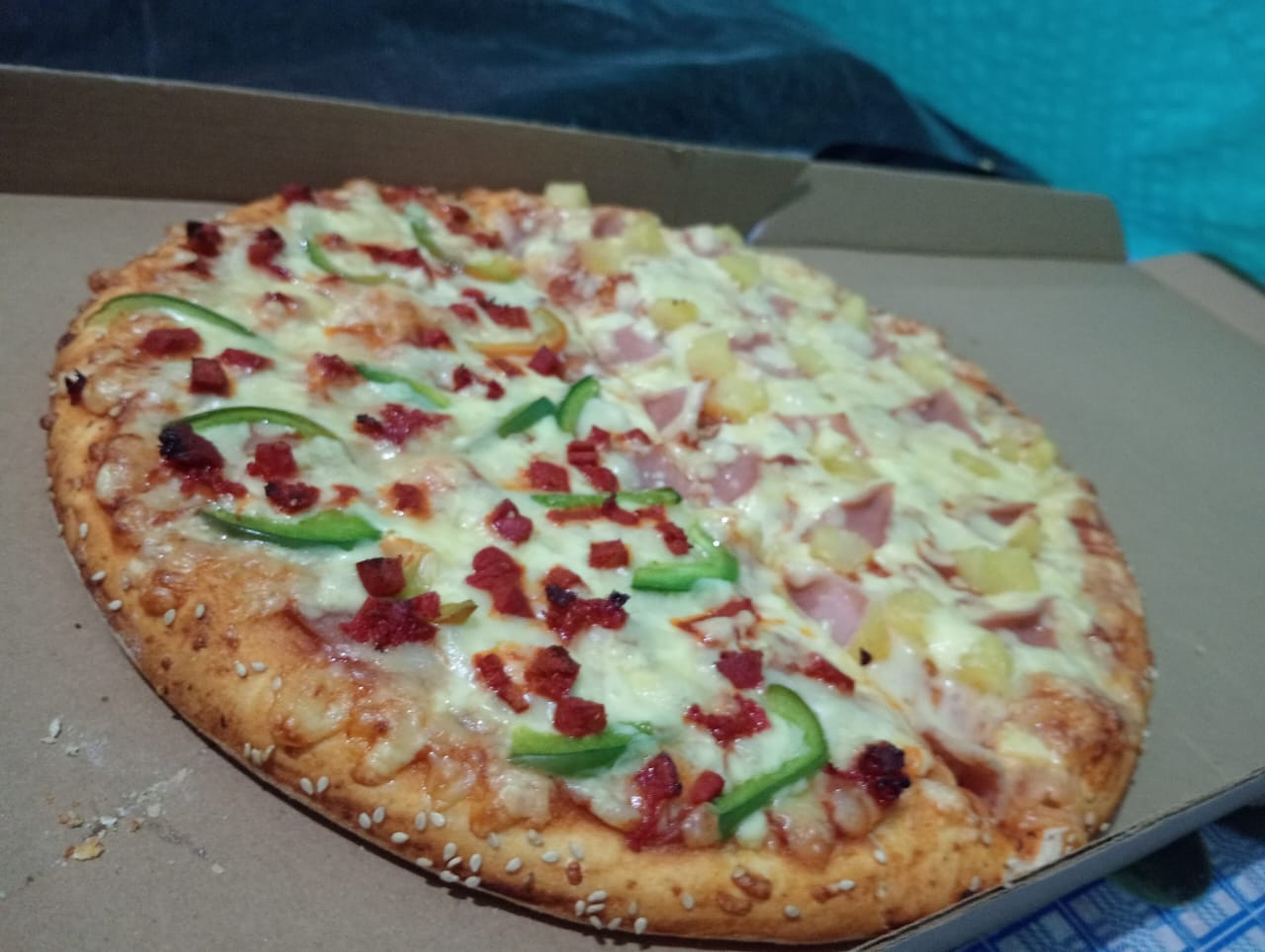 Junior'S Pizza image 5