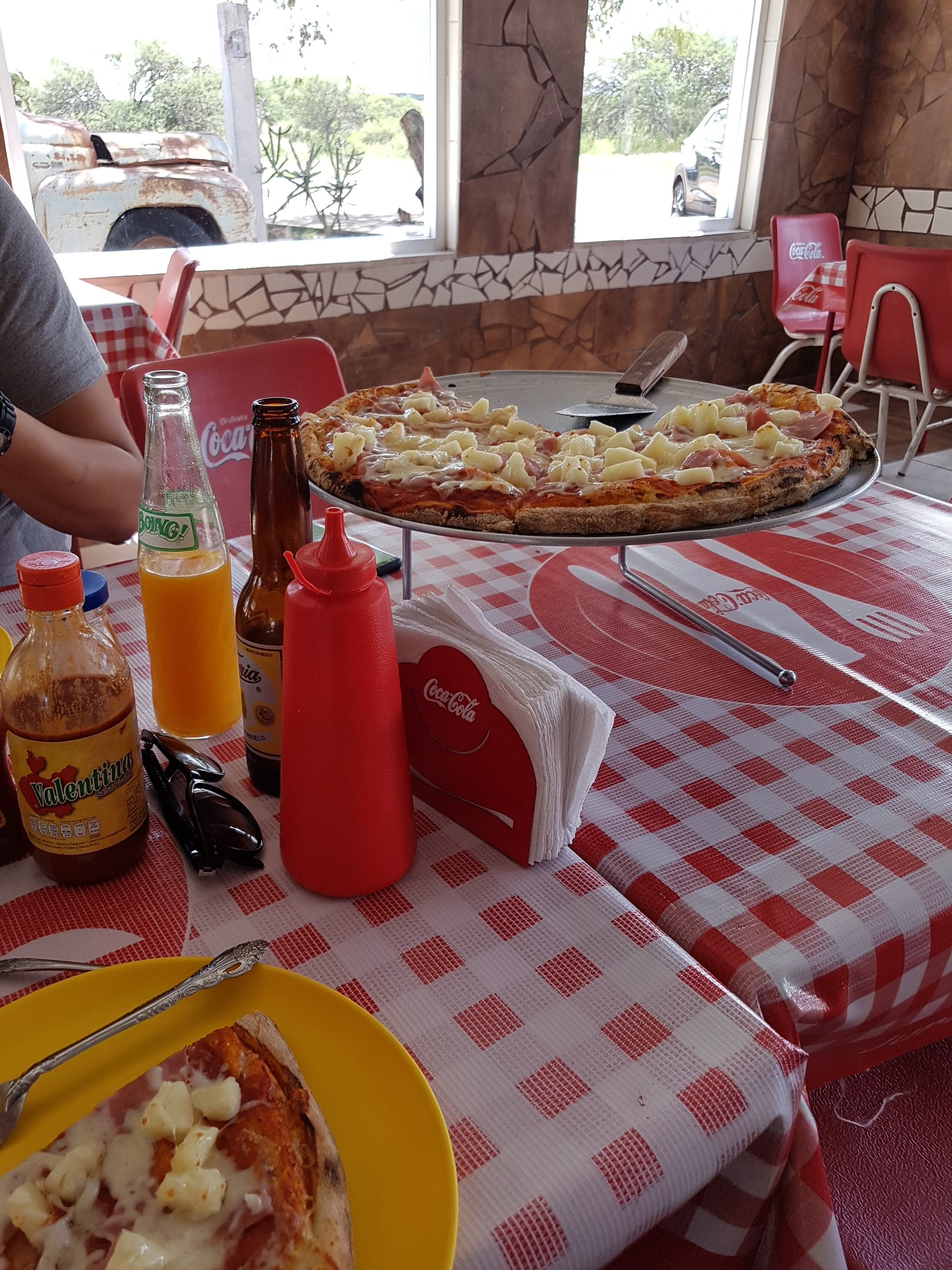 Peka's Pizza image 2