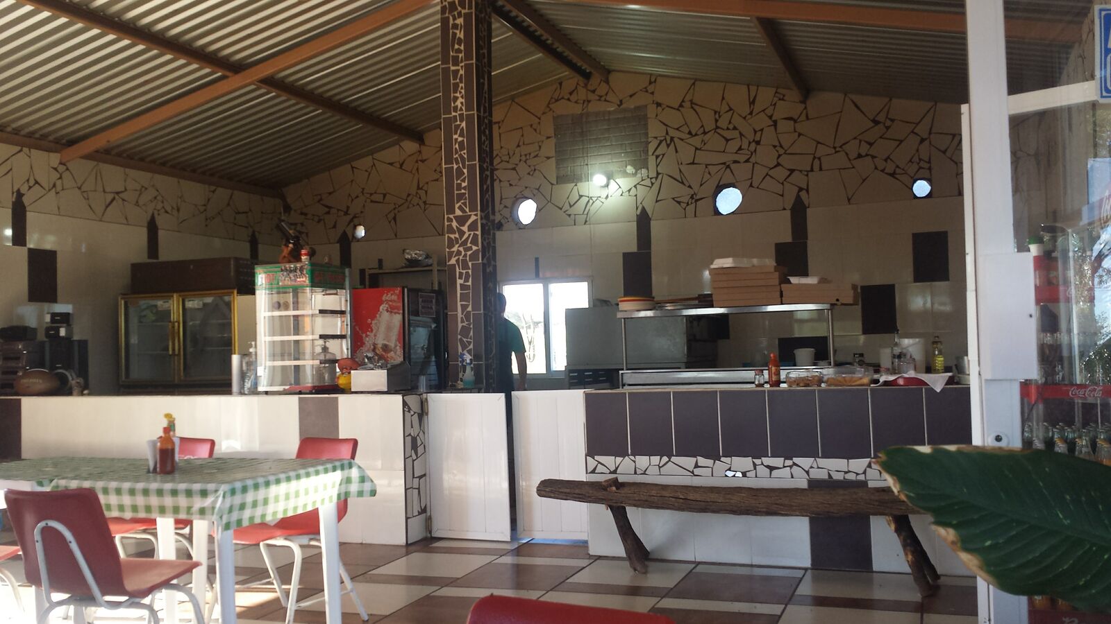 Peka's Pizza image 7