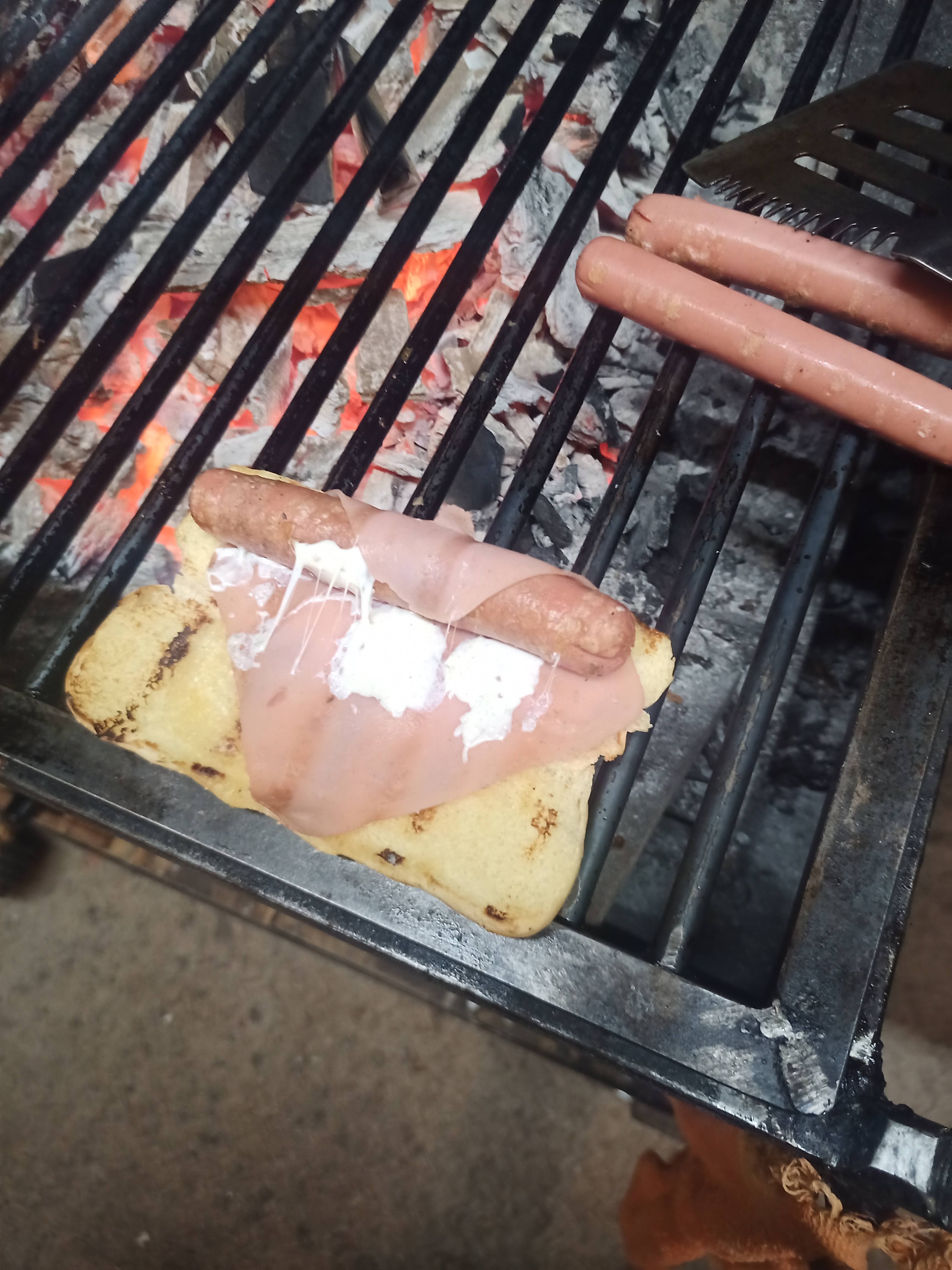 Hamburguesas al carbón Tony's image 3