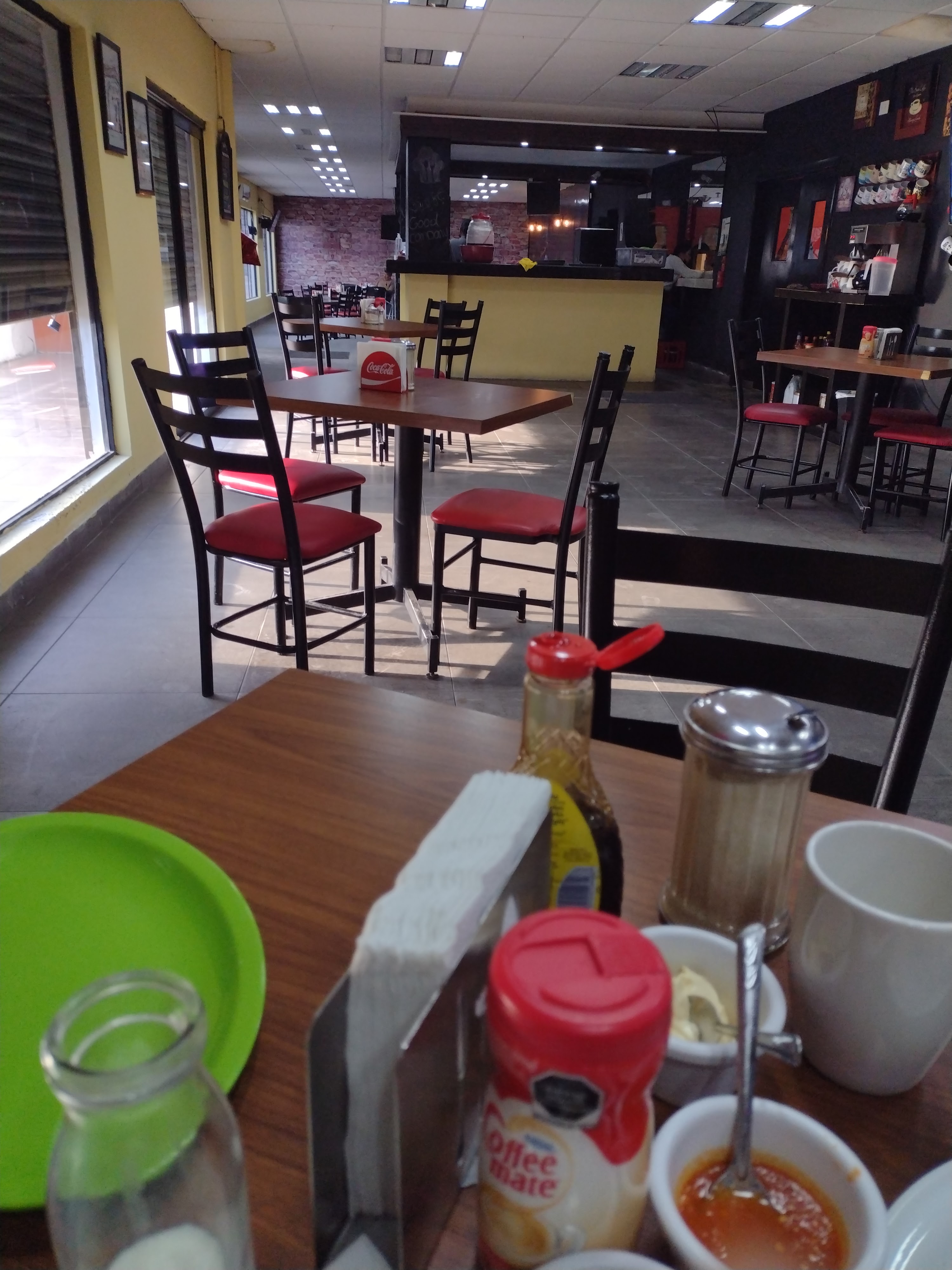 La Capital Restaurant image 1