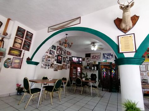 Las Golondrinas image 1