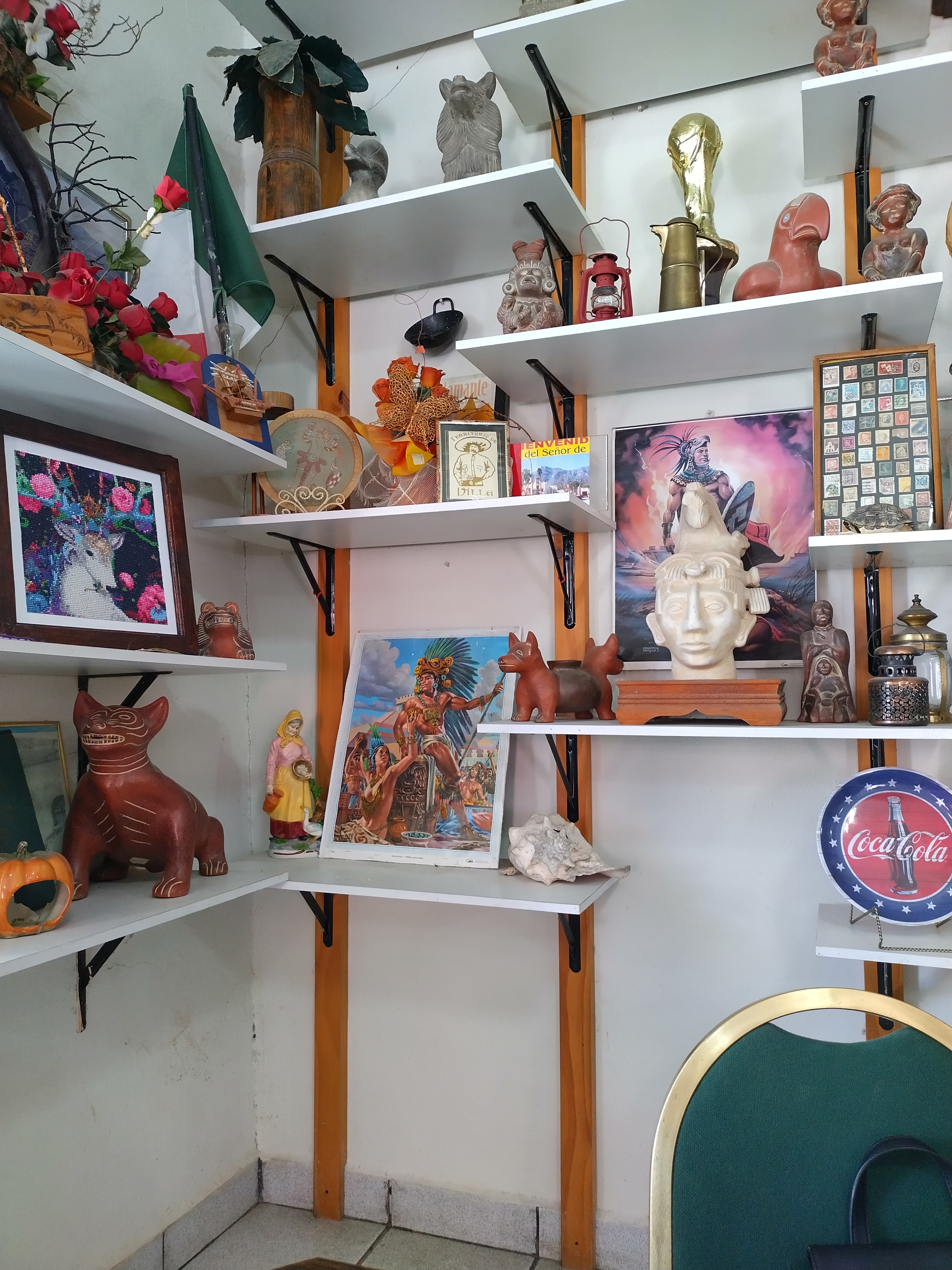 Las Golondrinas image 8