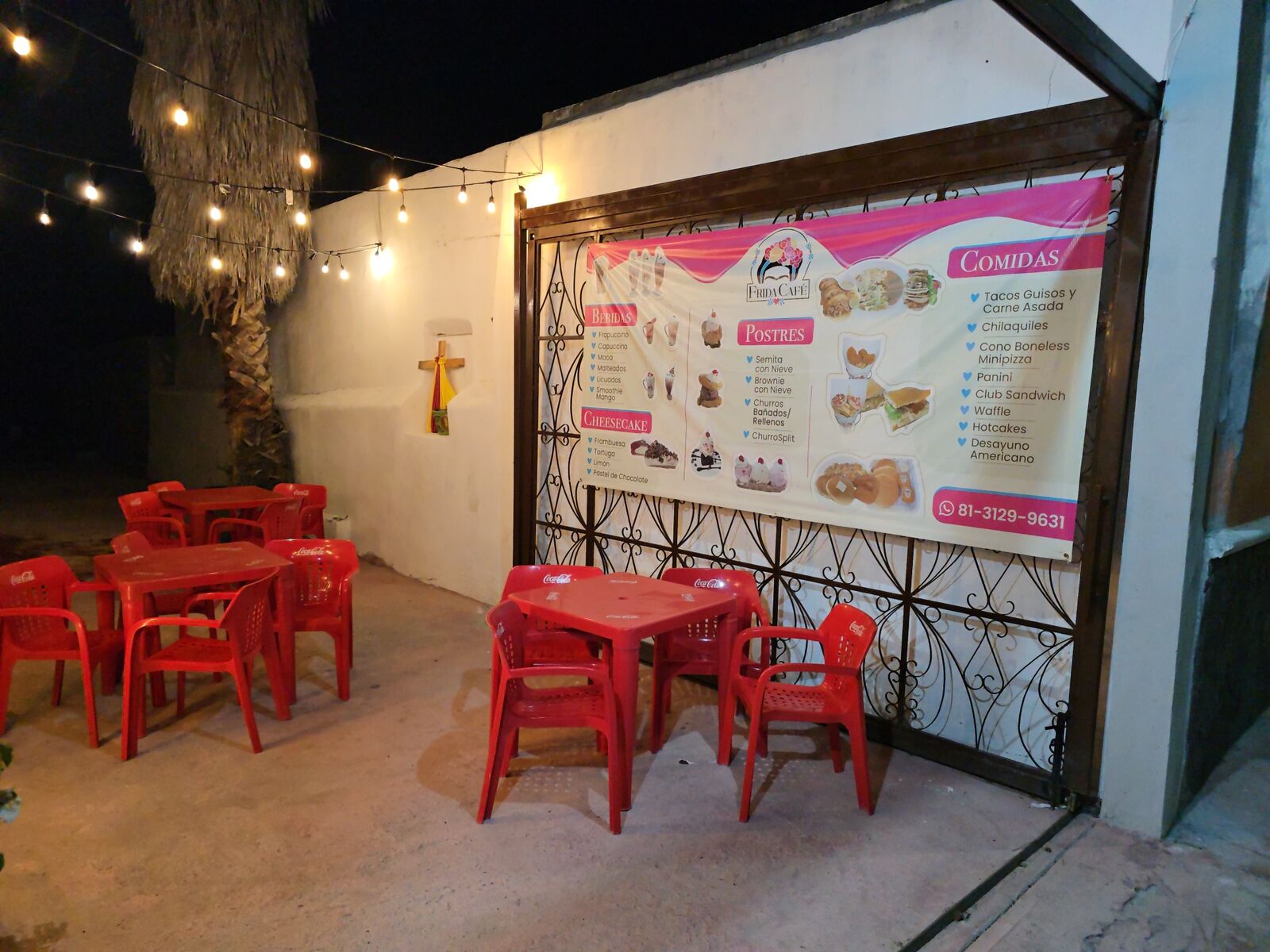 Frida Café image 4
