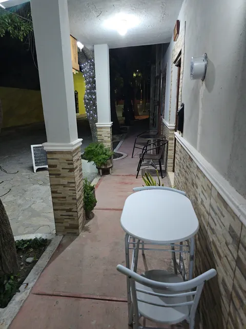 Frida Café image 7