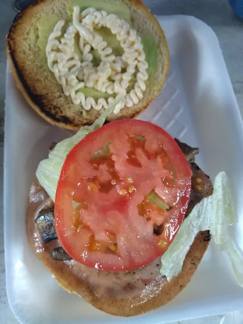 Big Burguers Y Masss image 1