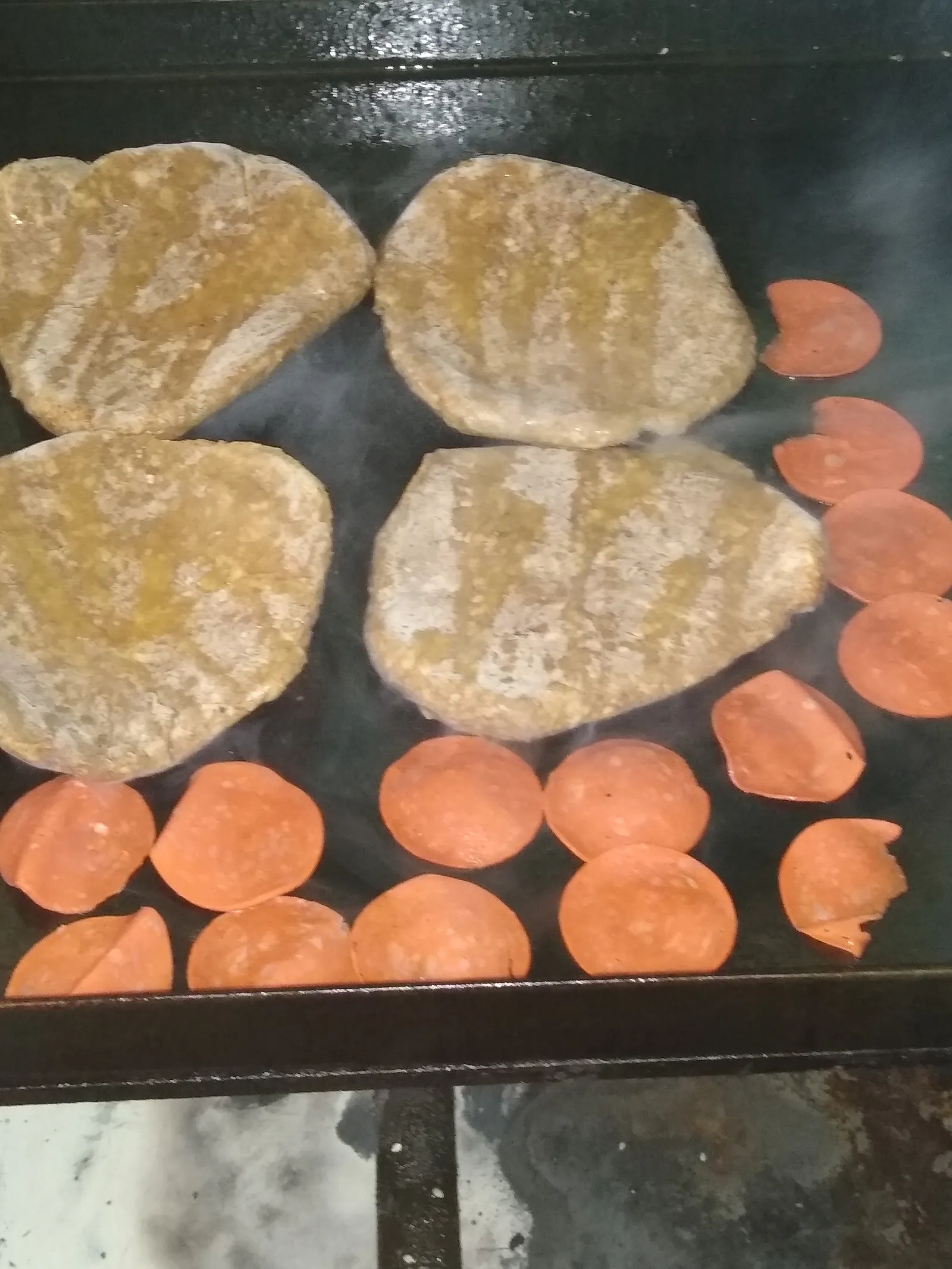 Big Burguers Y Masss image 5