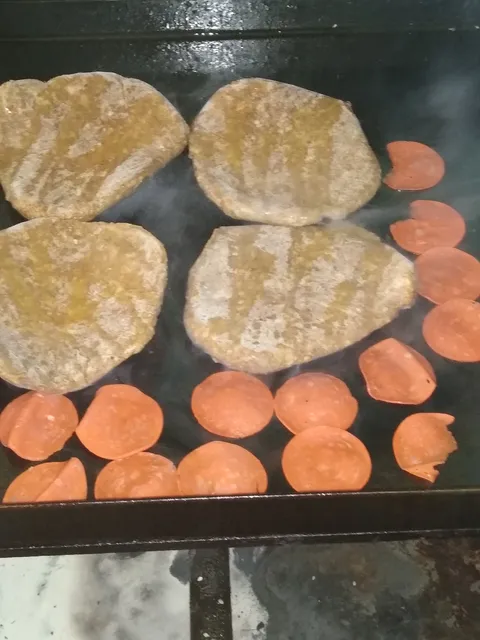 Big Burguers Y Masss image 5