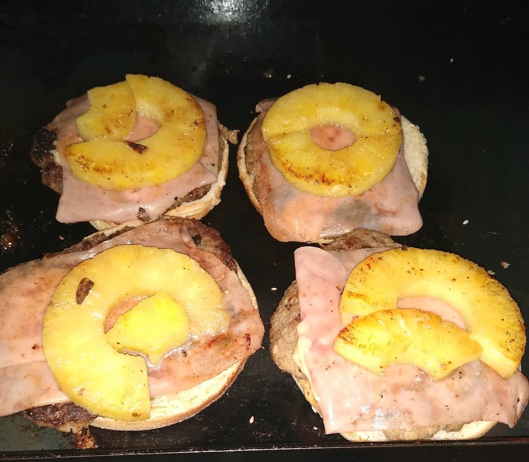 Big Burguers Y Masss image 7