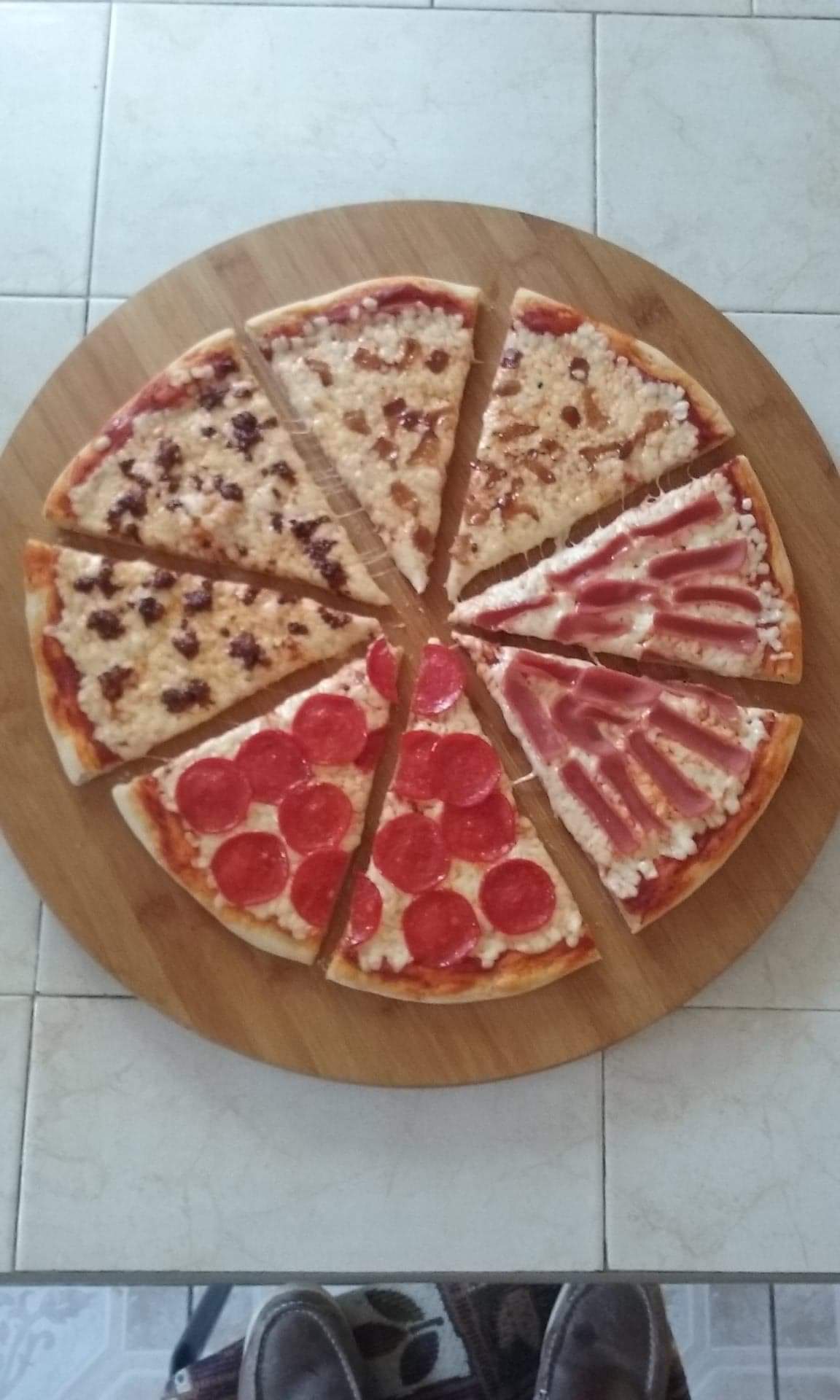 Pizzas Martha image 3