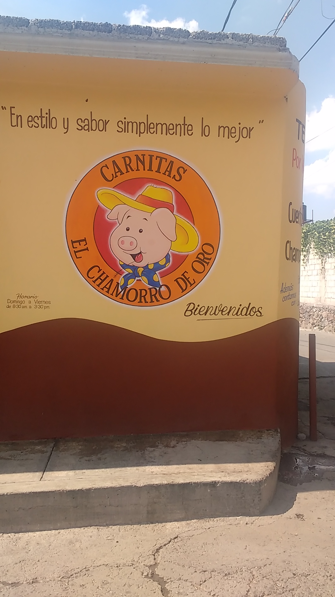 Carnitas "El Chamorro De Oro" image 2