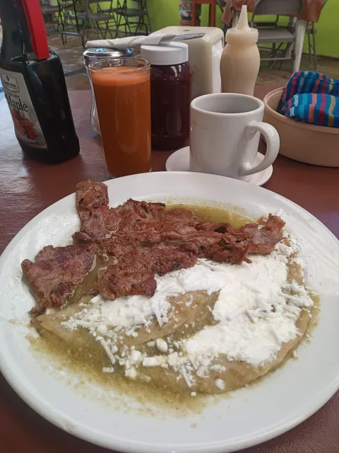 El Sarape image 3