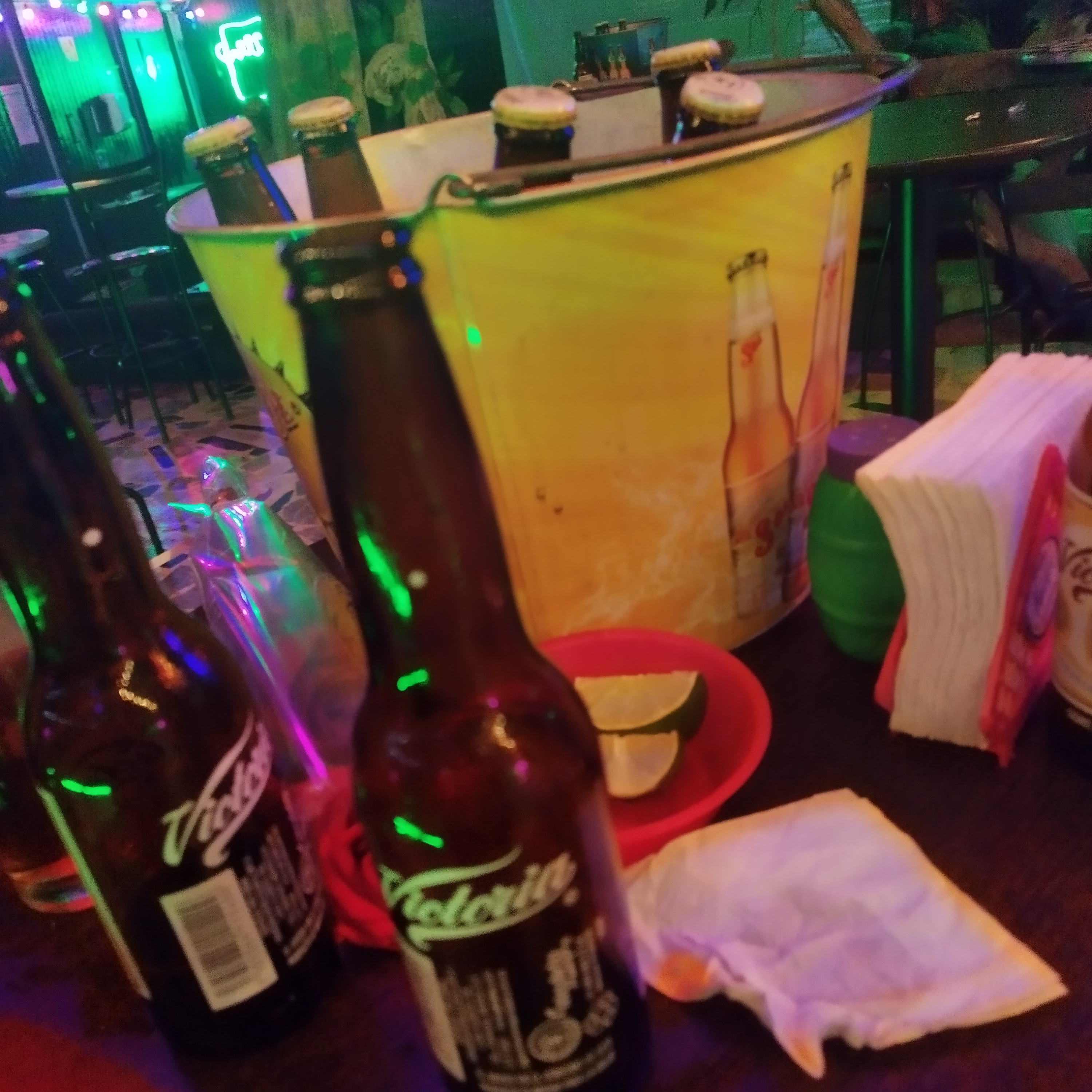 "Restaurante Bar" El Encanto Cerveza, Vino Y Comida image 1