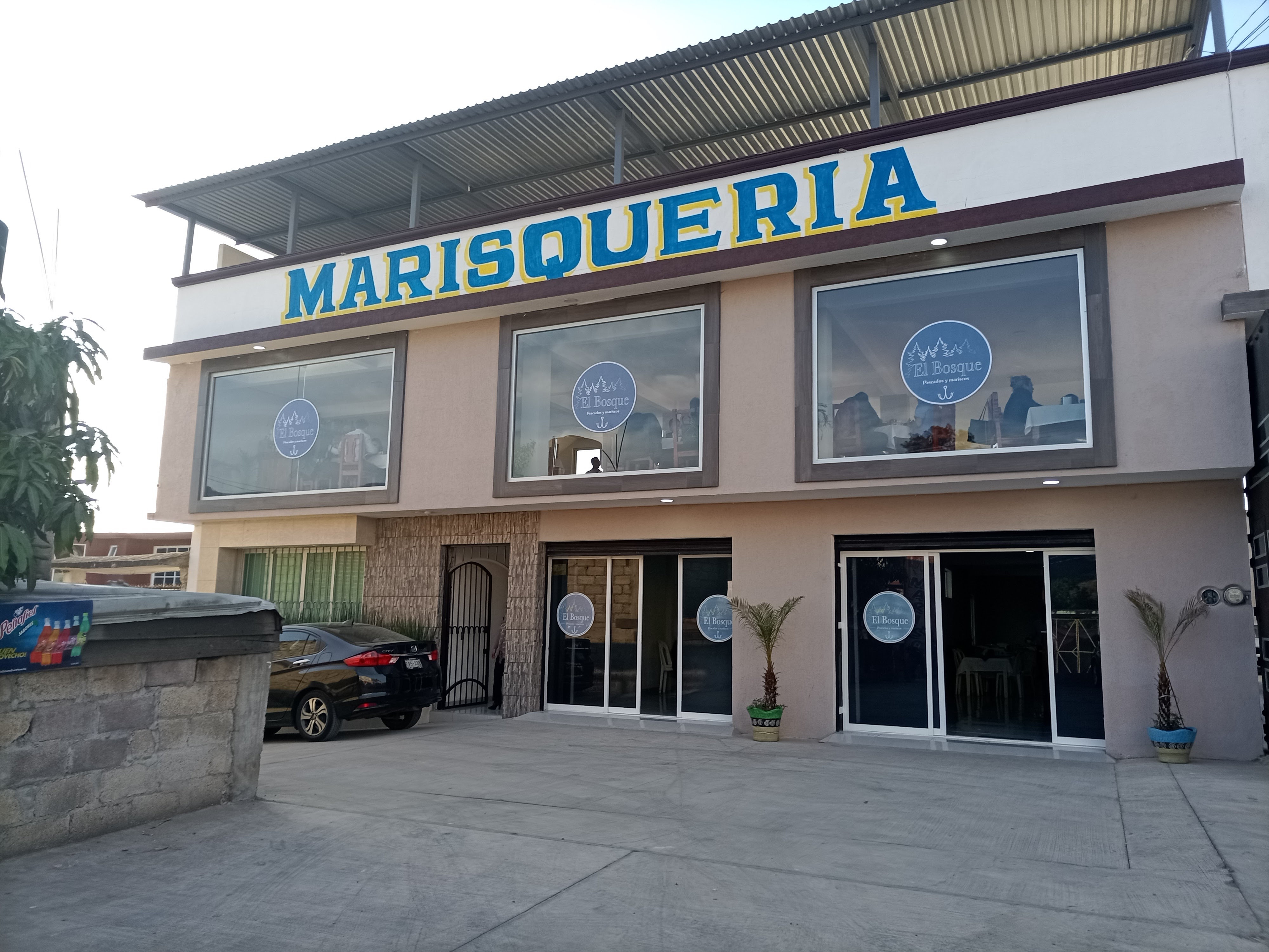 El Bosque - Pescados y Mariscos image 1