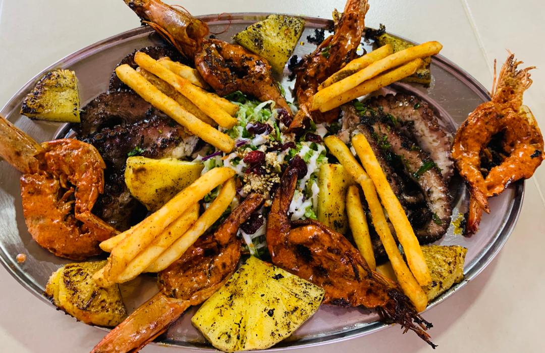 El Bosque - Pescados y Mariscos image 6