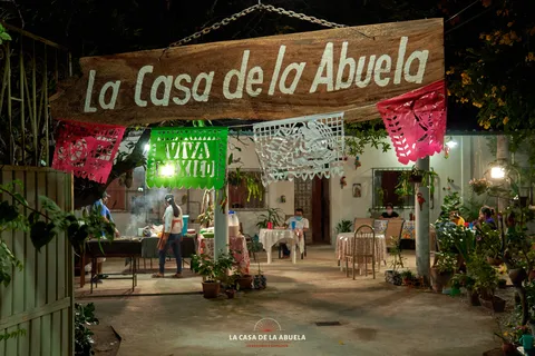 La Casa de la Abuela image 1