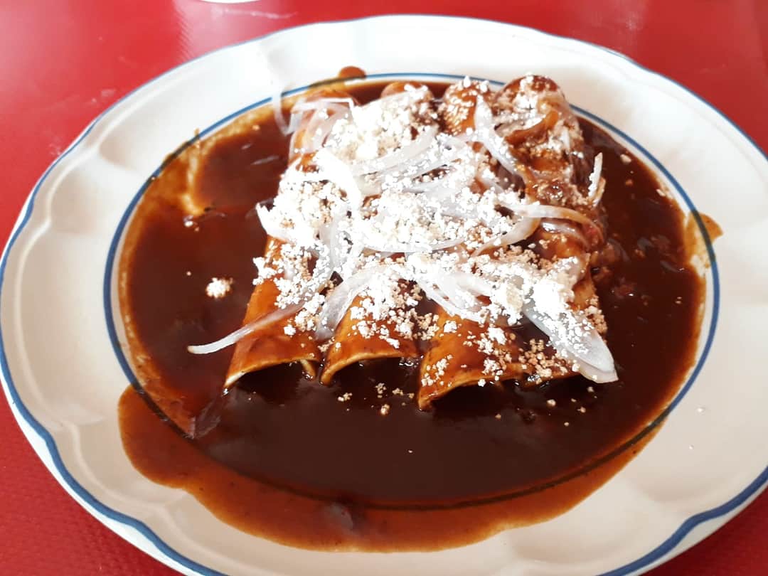 Antojitos "Lupita" image 5