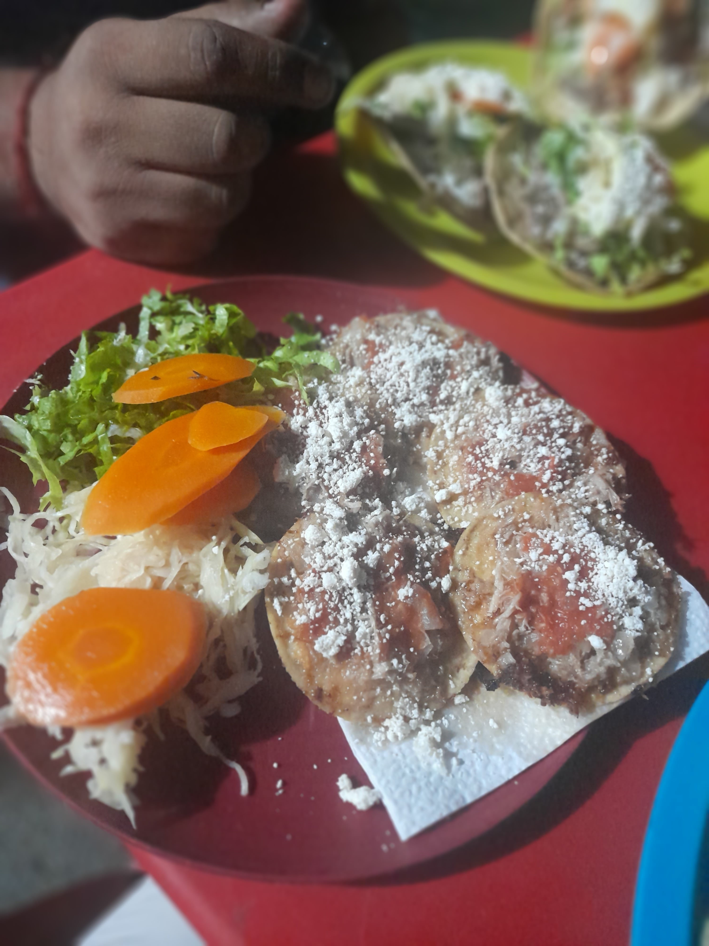 Cenaduria "Te La Parto" image 6